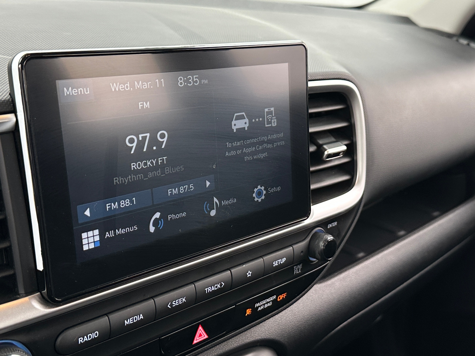 Thumbnail: 2025 Hyundai Venue - 4