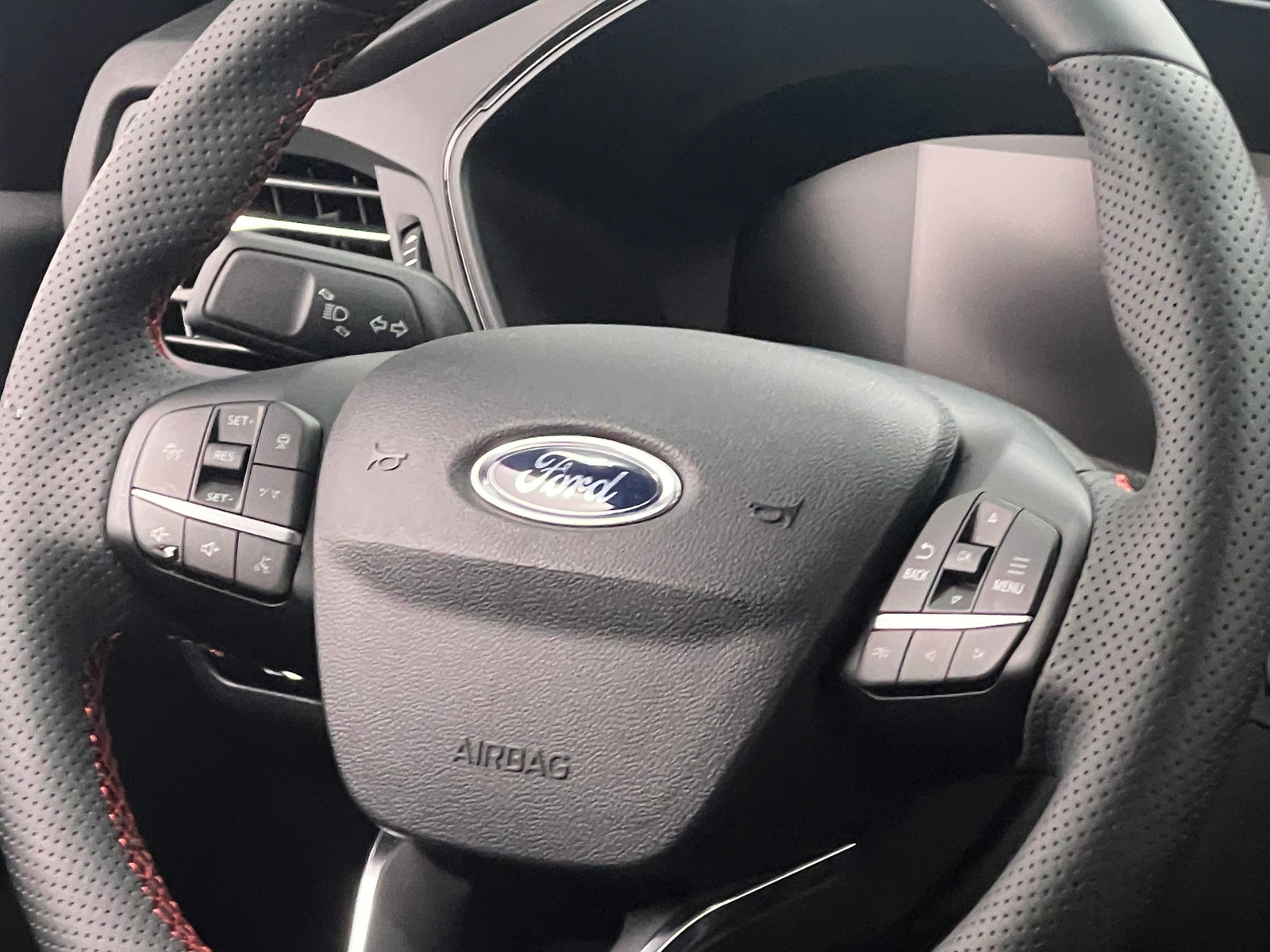 Thumbnail: 2023 Ford Escape - 5