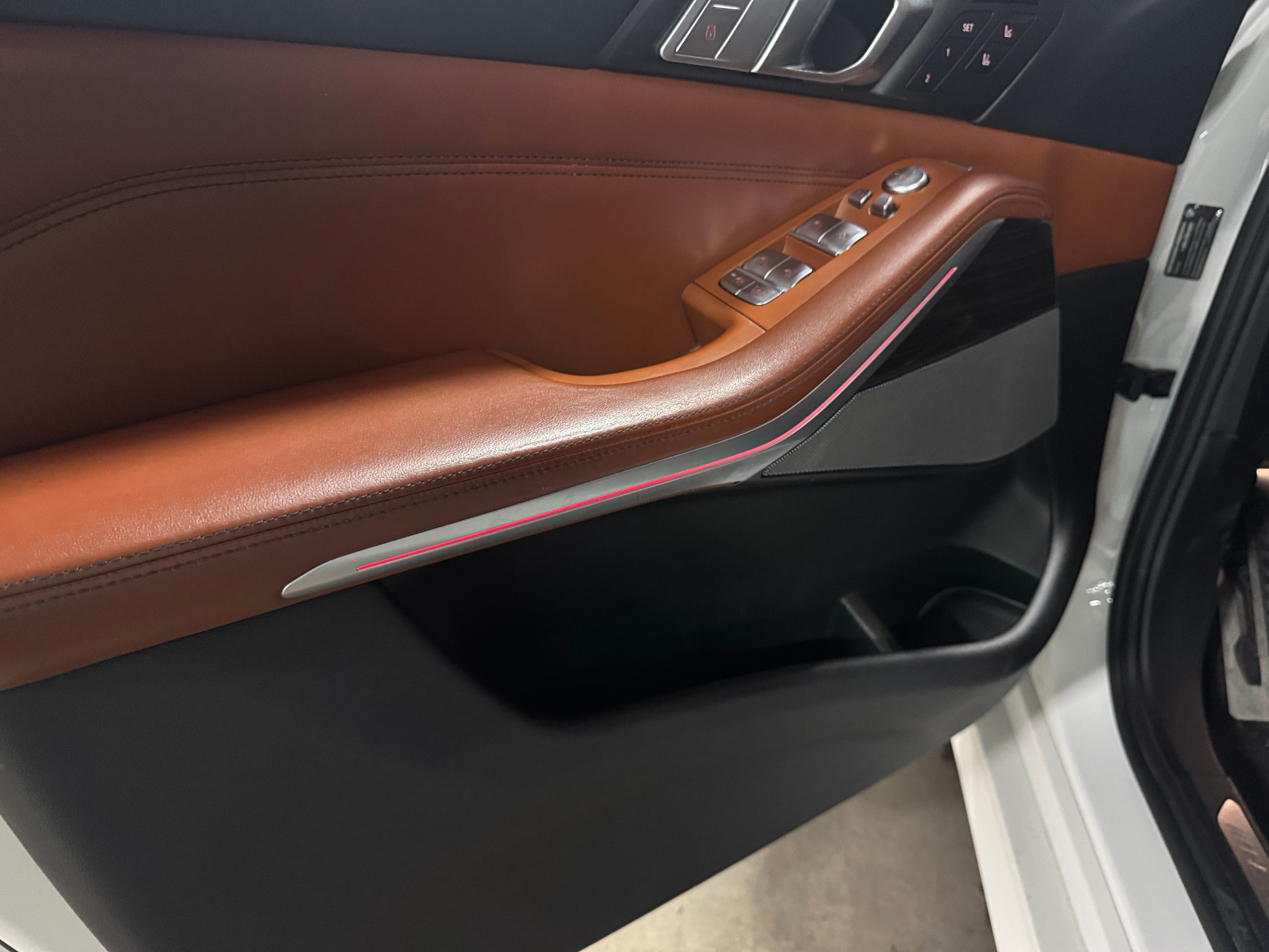 2021 BMW X7