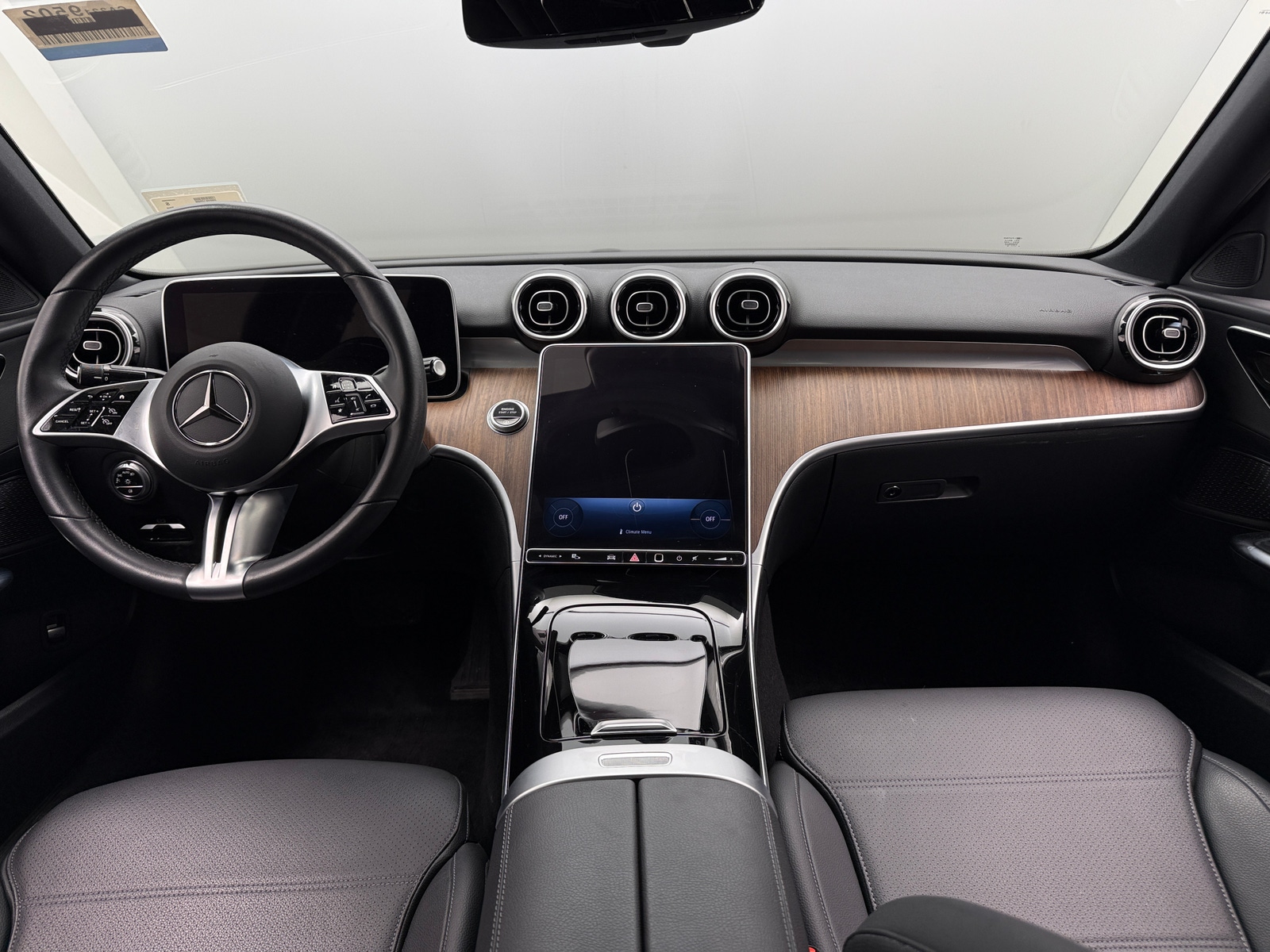 Thumbnail: 2024 Mercedes-Benz C-Class - 2