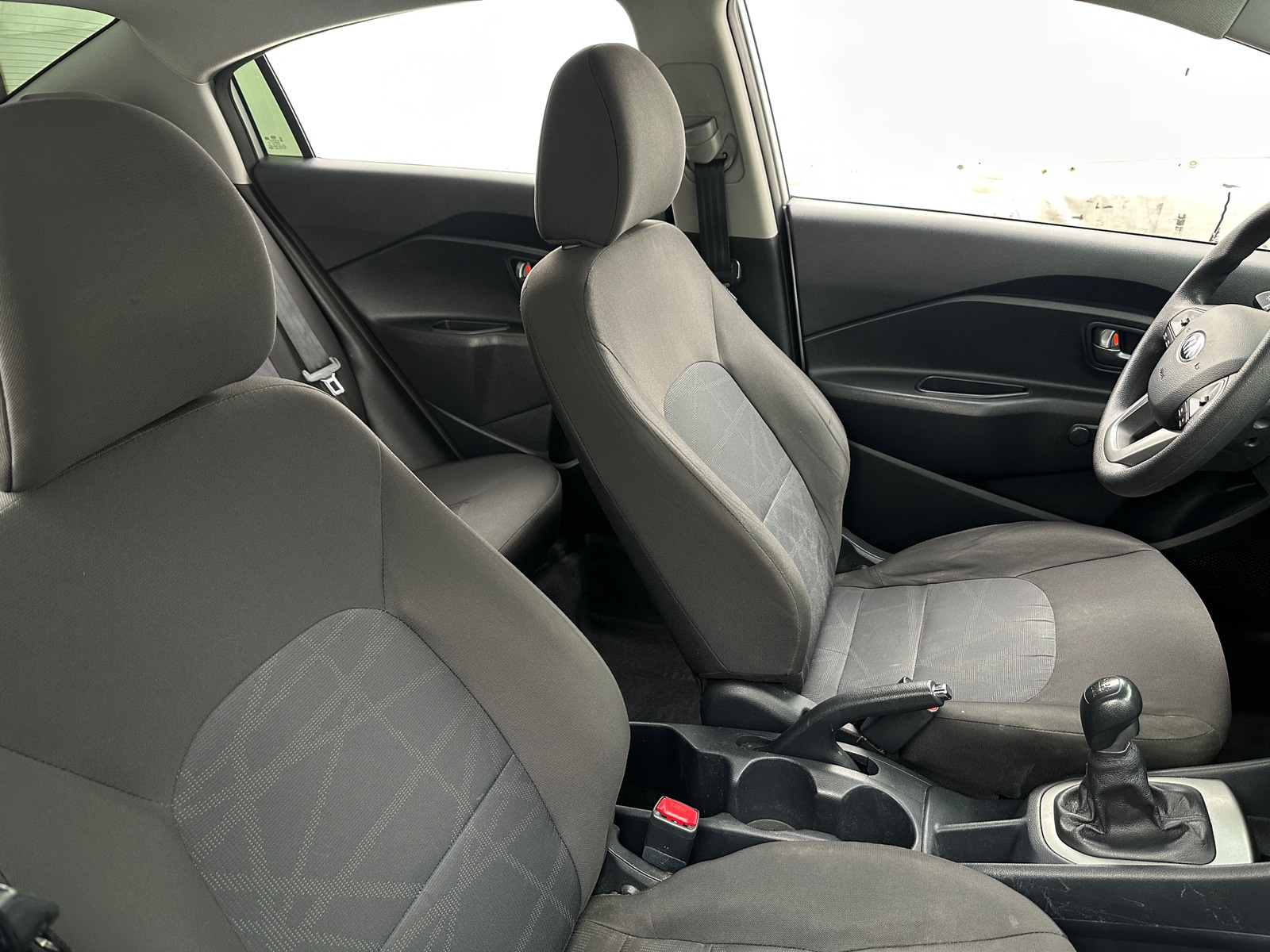 Thumbnail: 2016 Kia Rio - 2