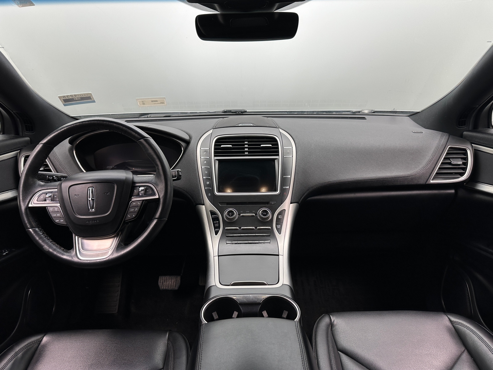 Thumbnail: 2019 Lincoln Nautilus - 2