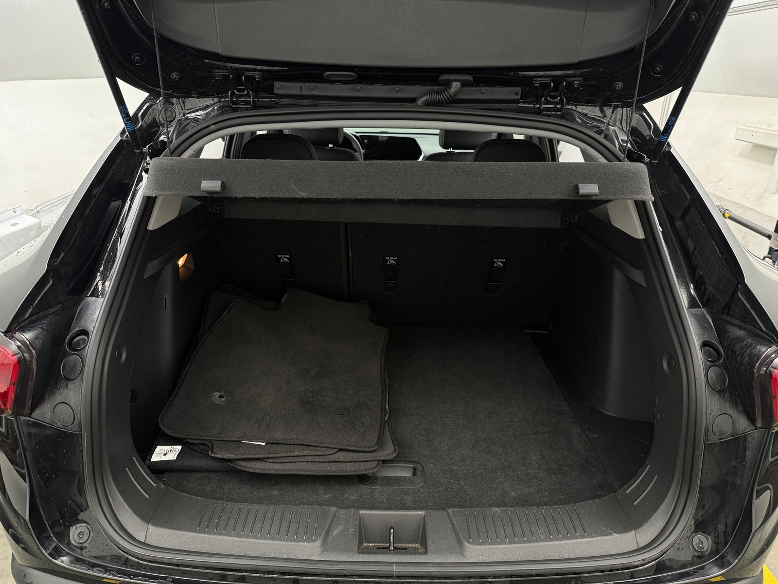 Thumbnail: 2025 Chevrolet Trax - 7