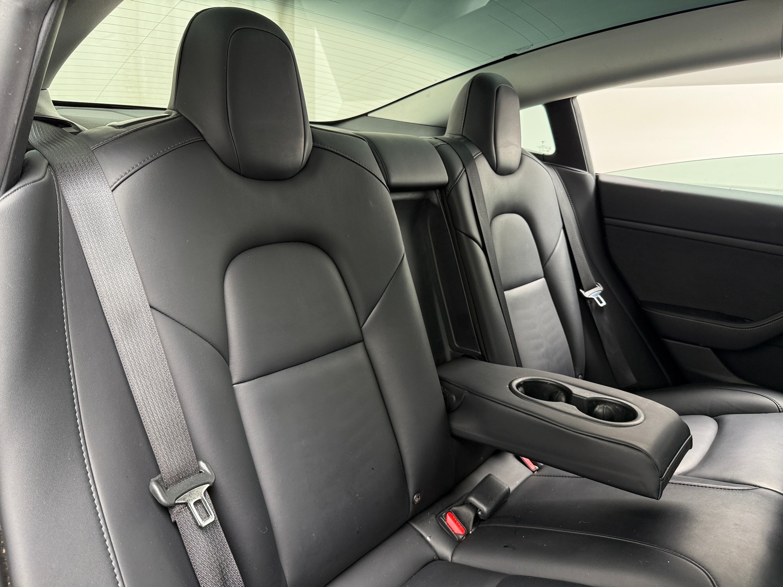 Thumbnail: 2022 Tesla Model 3 - 5