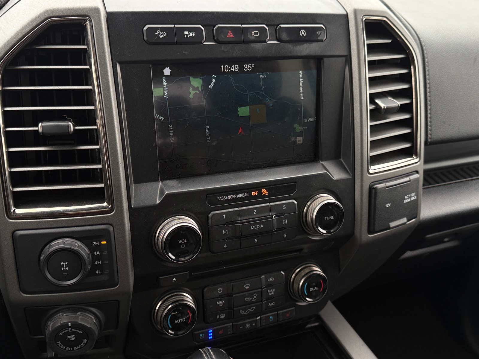 Thumbnail: 2018 Ford Econoline - 3