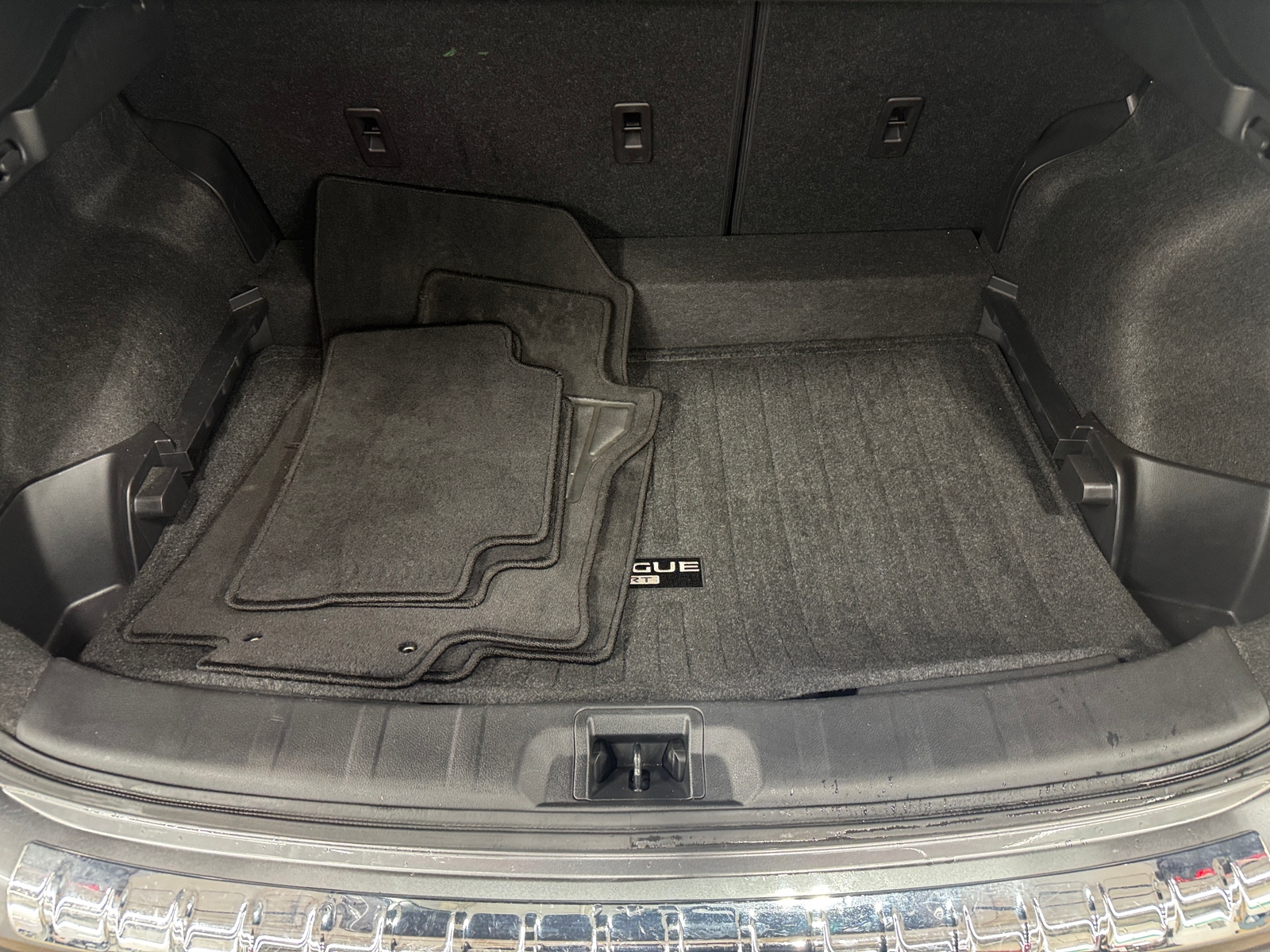 Thumbnail: 2020 Nissan Rogue Sport - 7