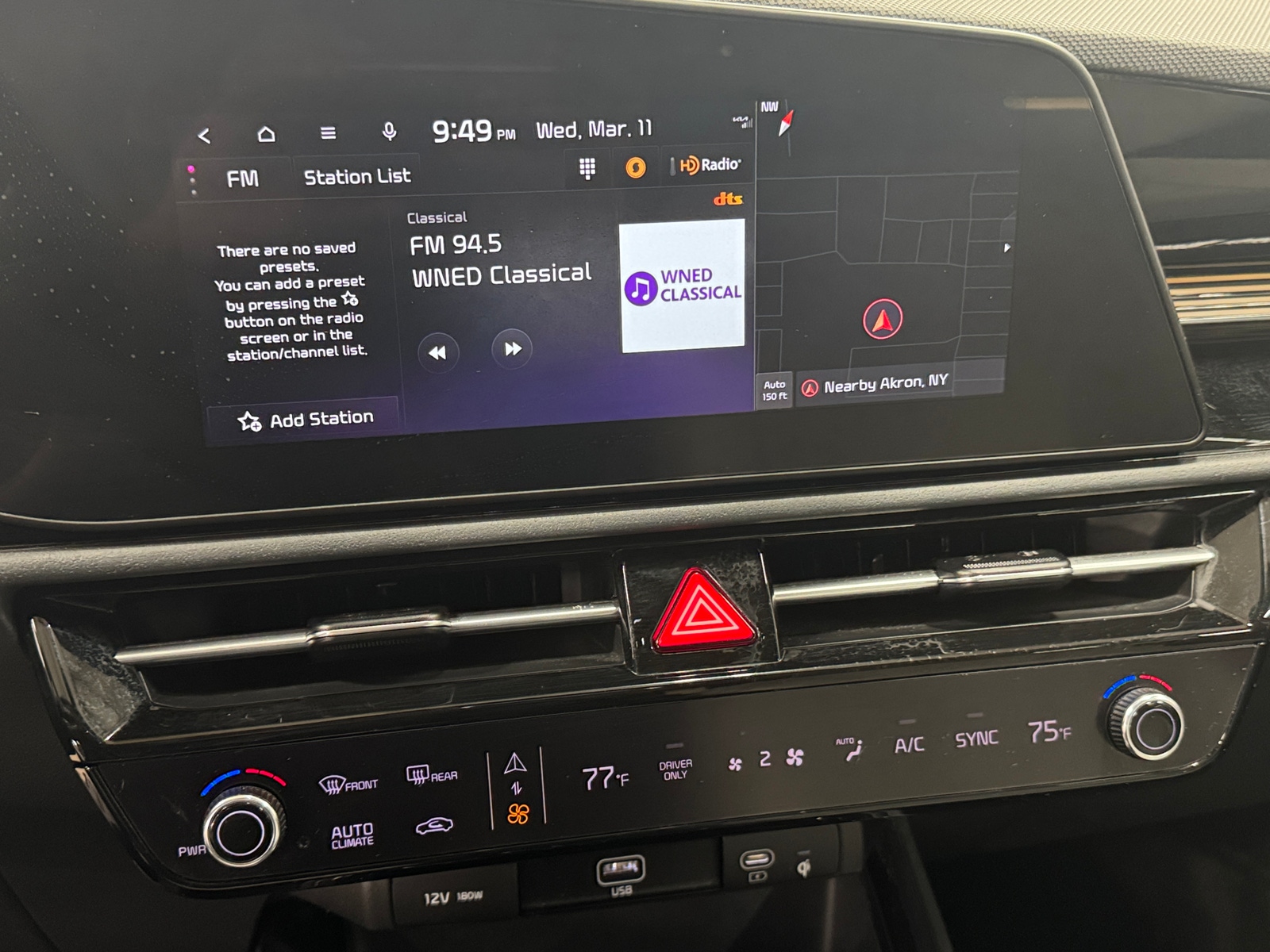 Thumbnail: 2024 Kia Niro - 4