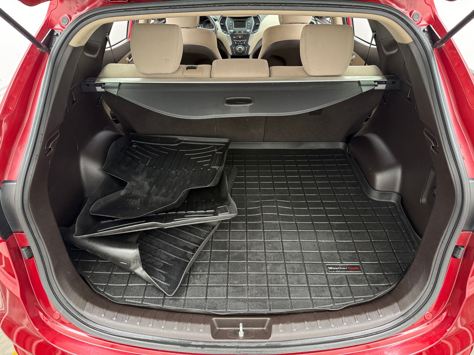 Thumbnail: 2017 Hyundai Santa Fe - 7