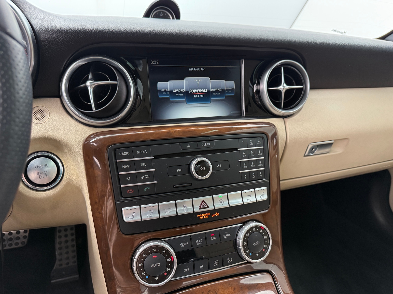 Thumbnail: 2019 Mercedes-Benz SLC - 3