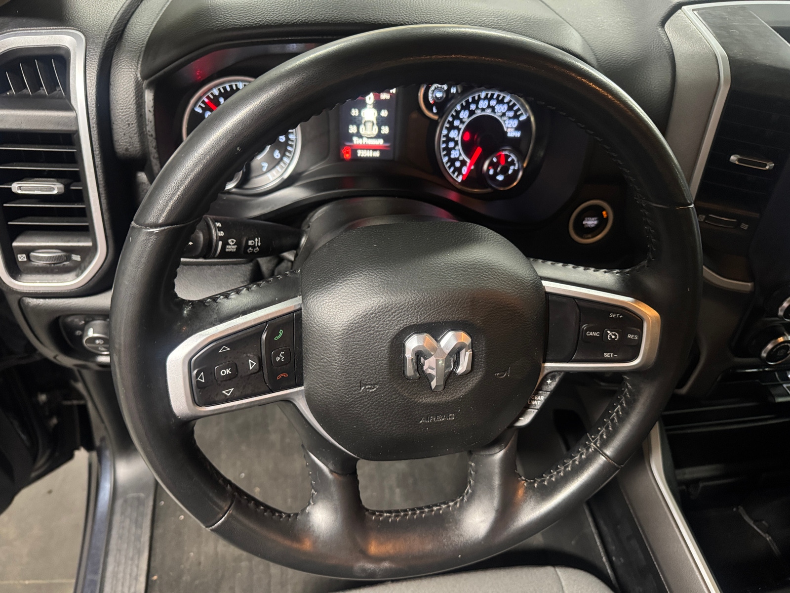 Thumbnail: 2020 RAM 1500 - 5