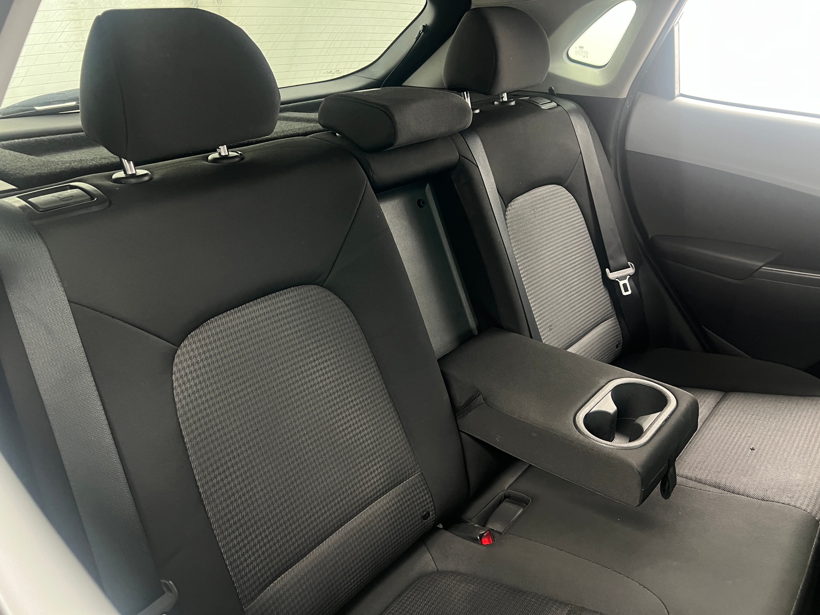 Thumbnail: 2018 Hyundai Kona - 6