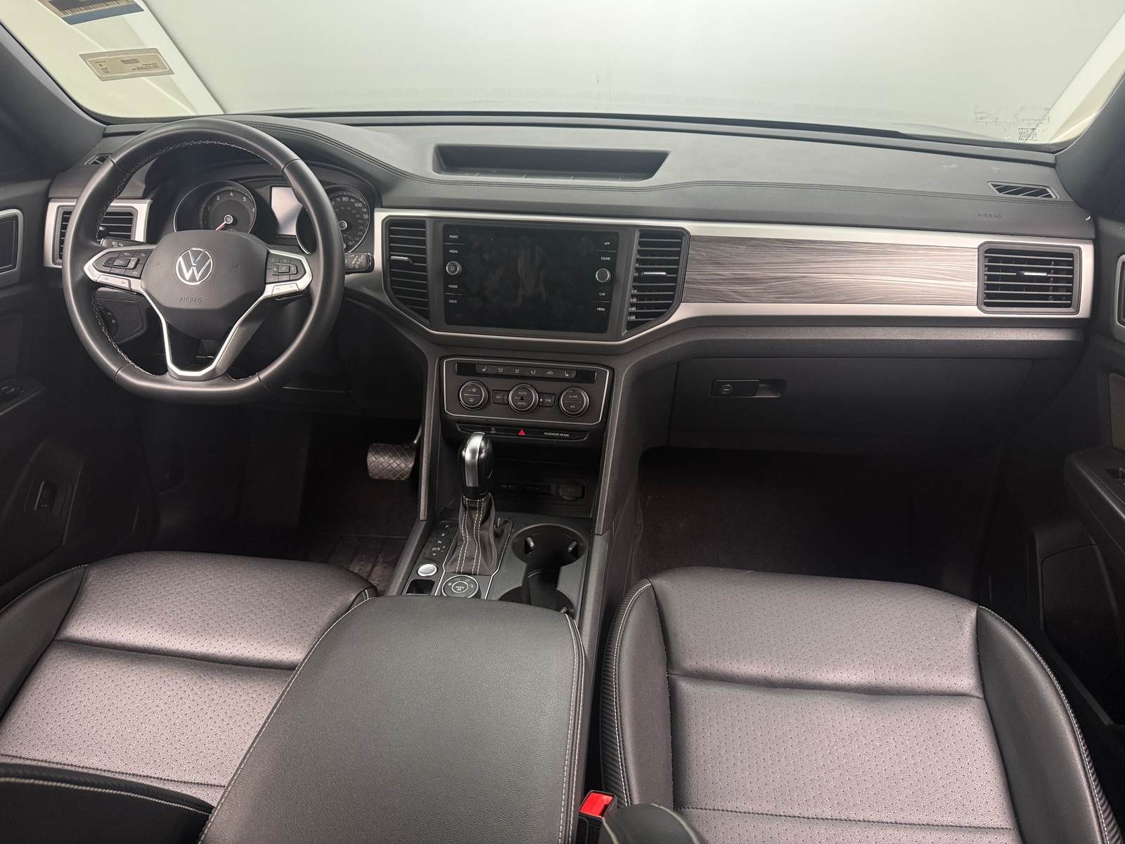 Thumbnail: 2021 Volkswagen Atlas - 2