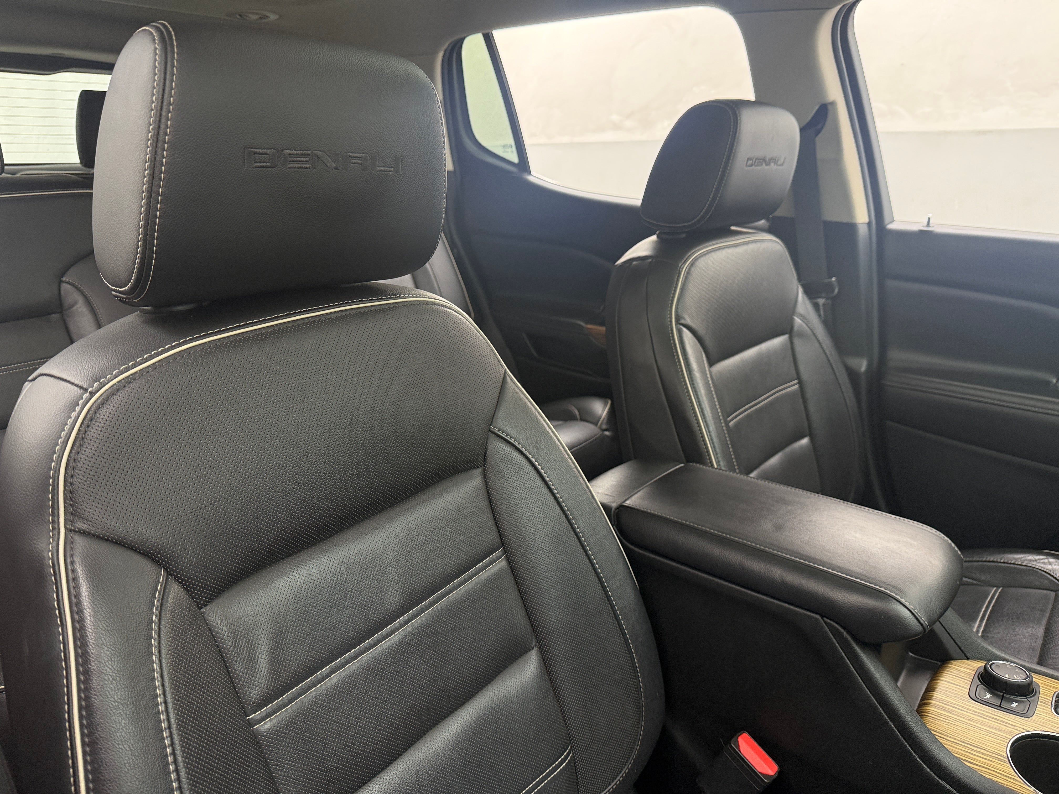 2017 GMC Acadia