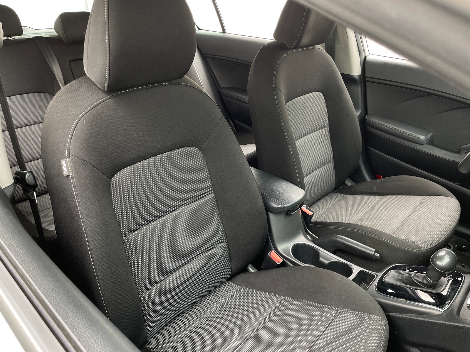 Thumbnail: 2017 Kia Forte - 2