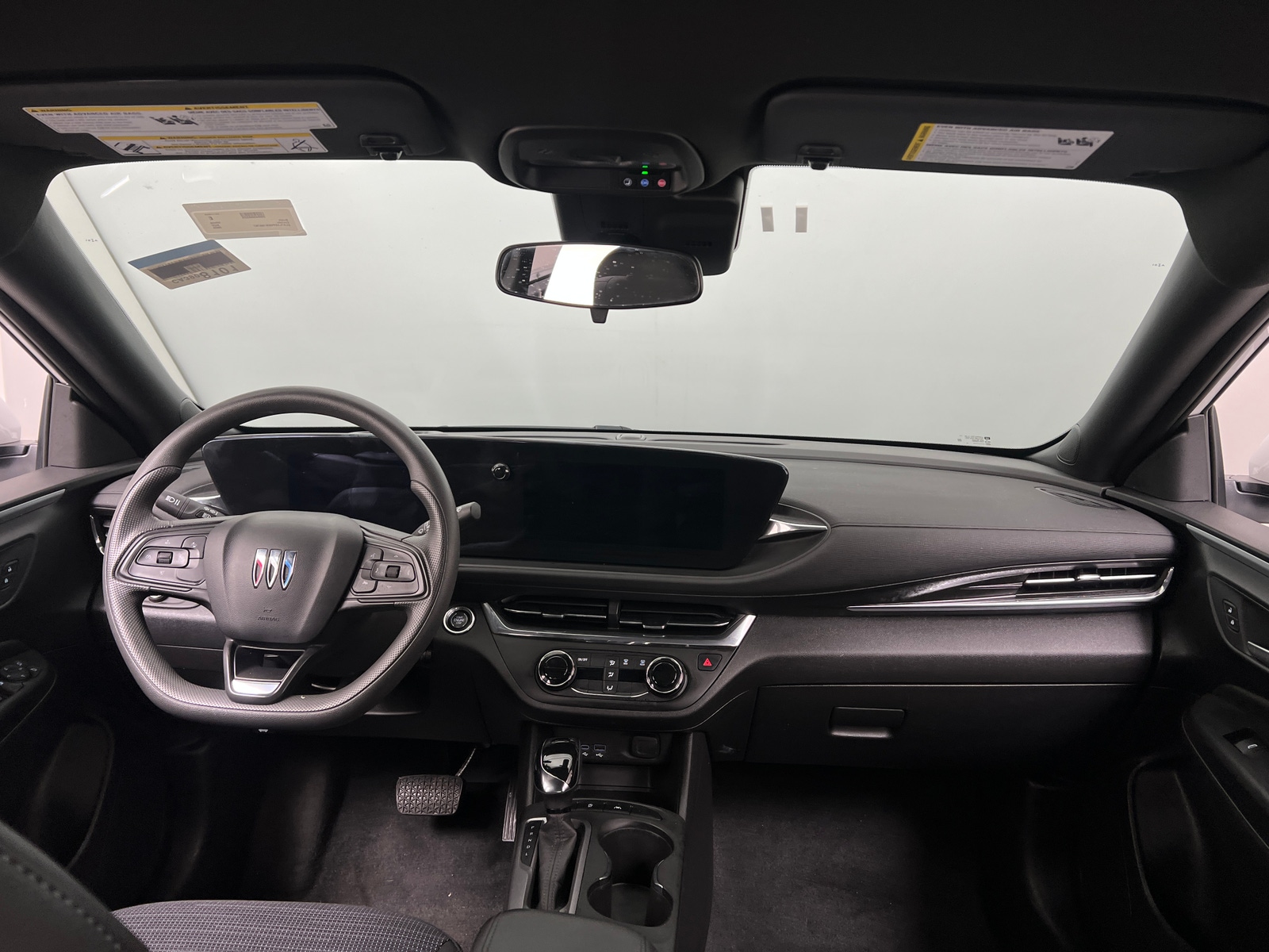 Thumbnail: 2025 Buick Envista - 3