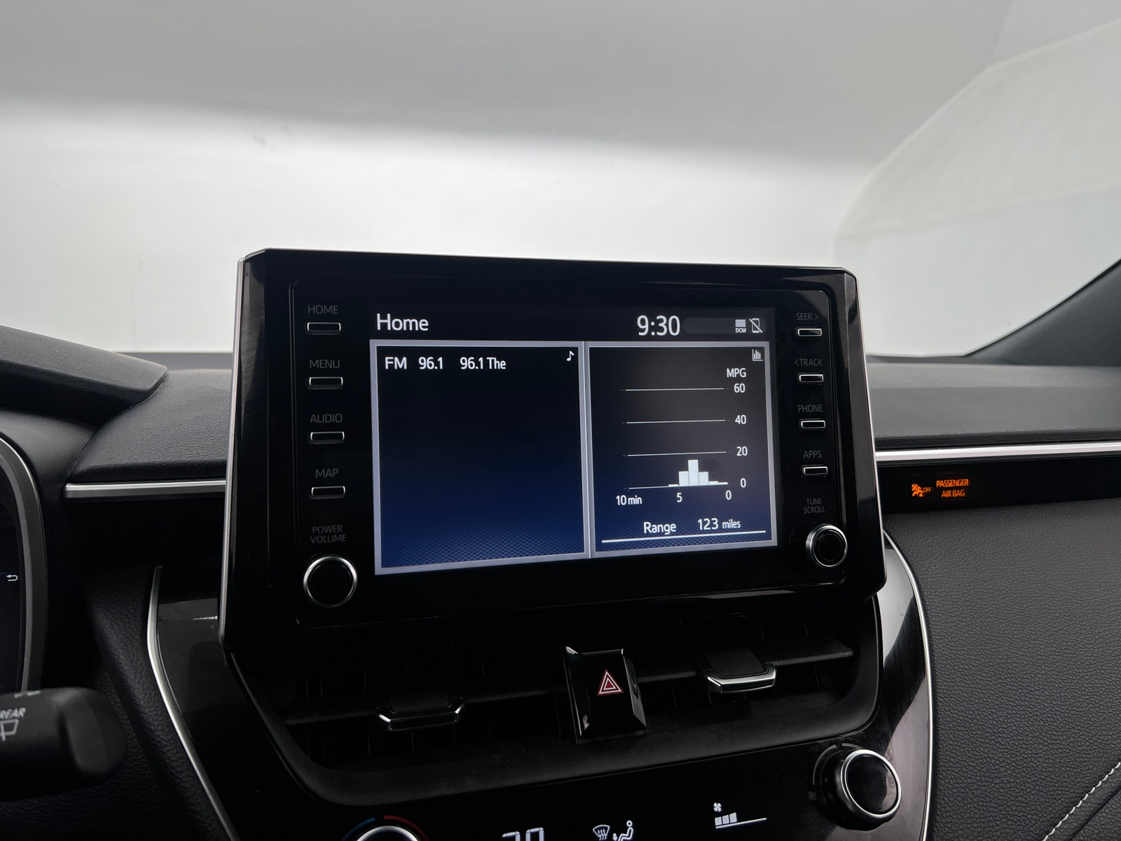 Thumbnail: 2019 Toyota Corolla - 3