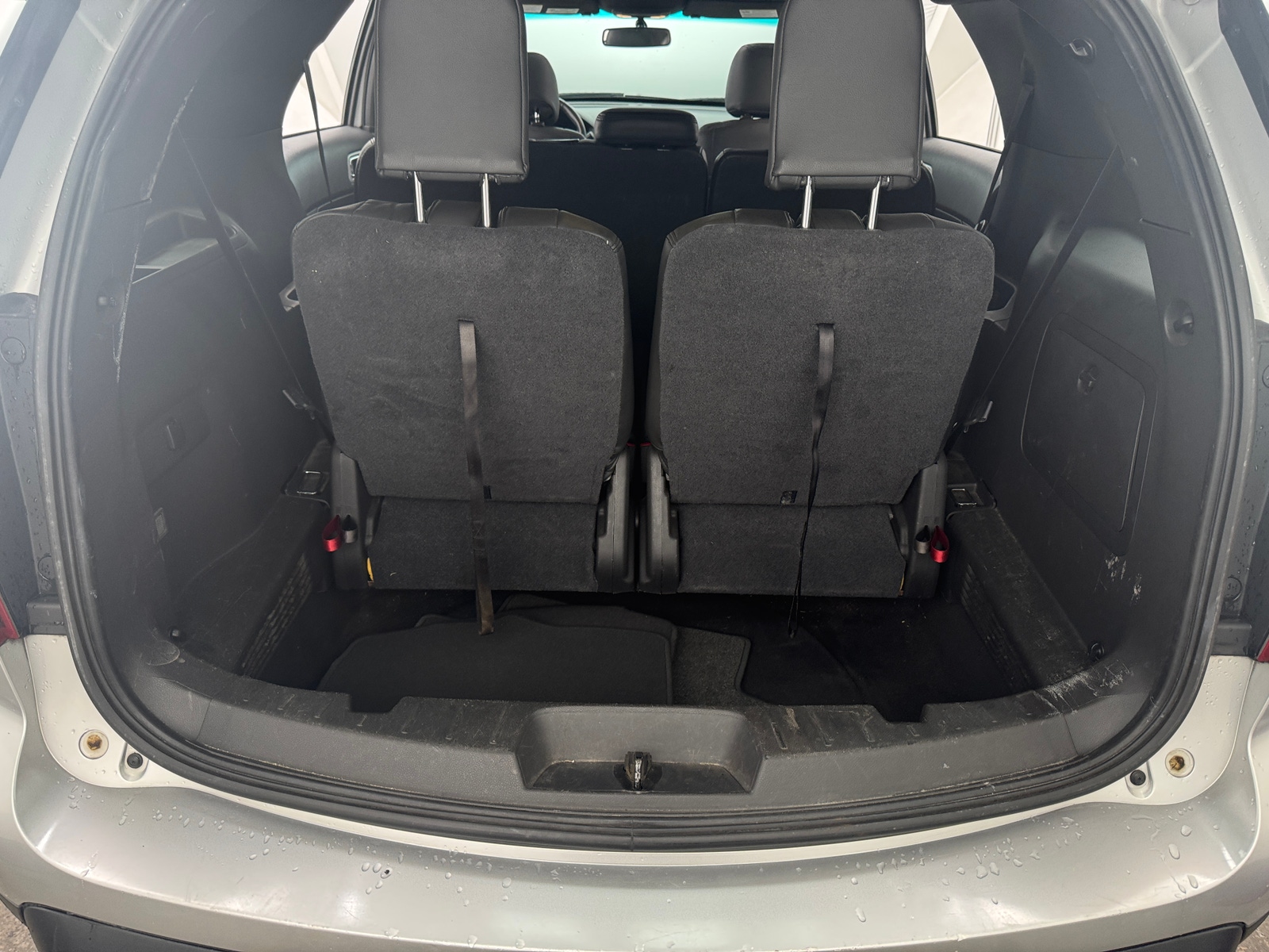 Thumbnail: 2015 Ford Explorer - 7