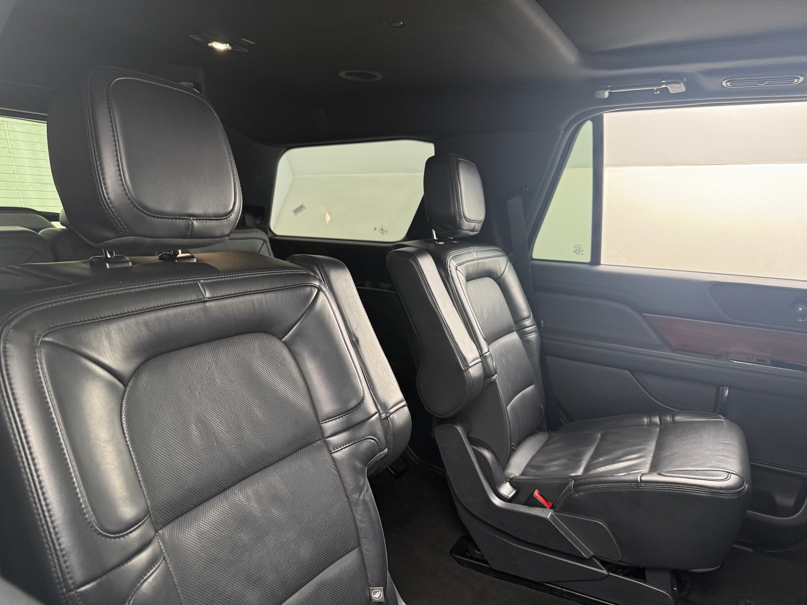 Thumbnail: 2023 Lincoln Navigator - 5