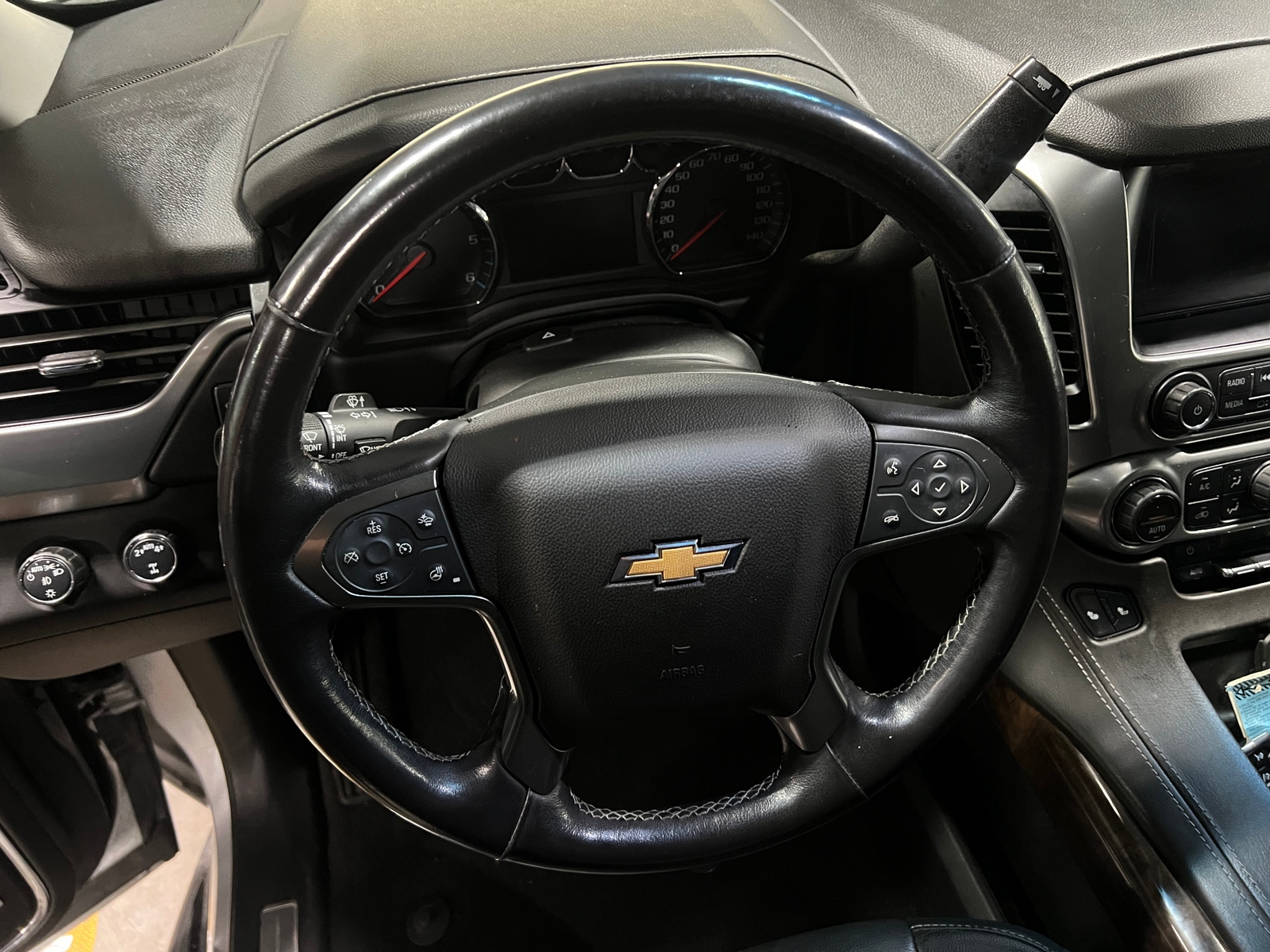 Thumbnail: 2020 Chevrolet Suburban - 4