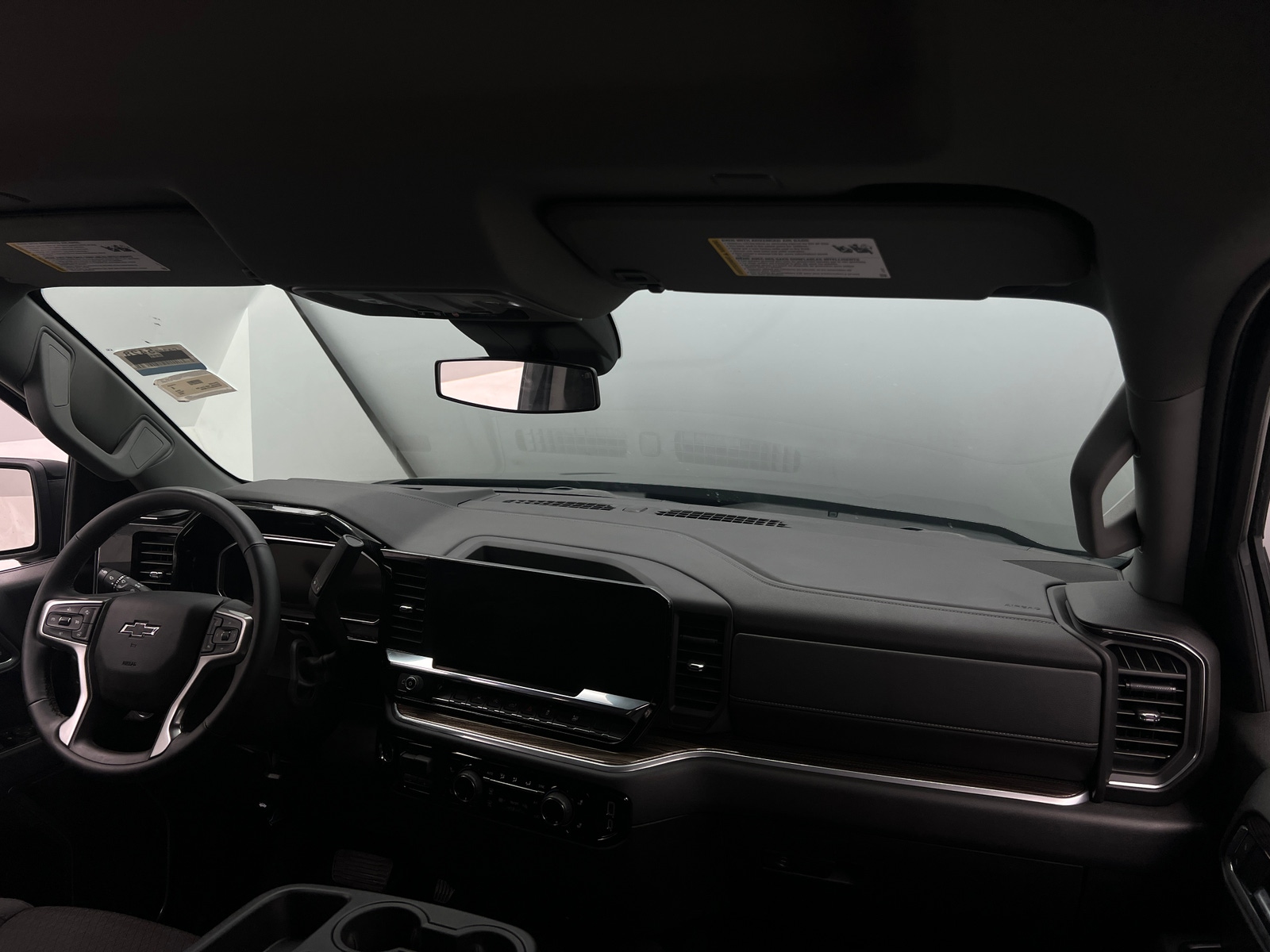 Thumbnail: 2026 Chevrolet Silverado 1500 - 3