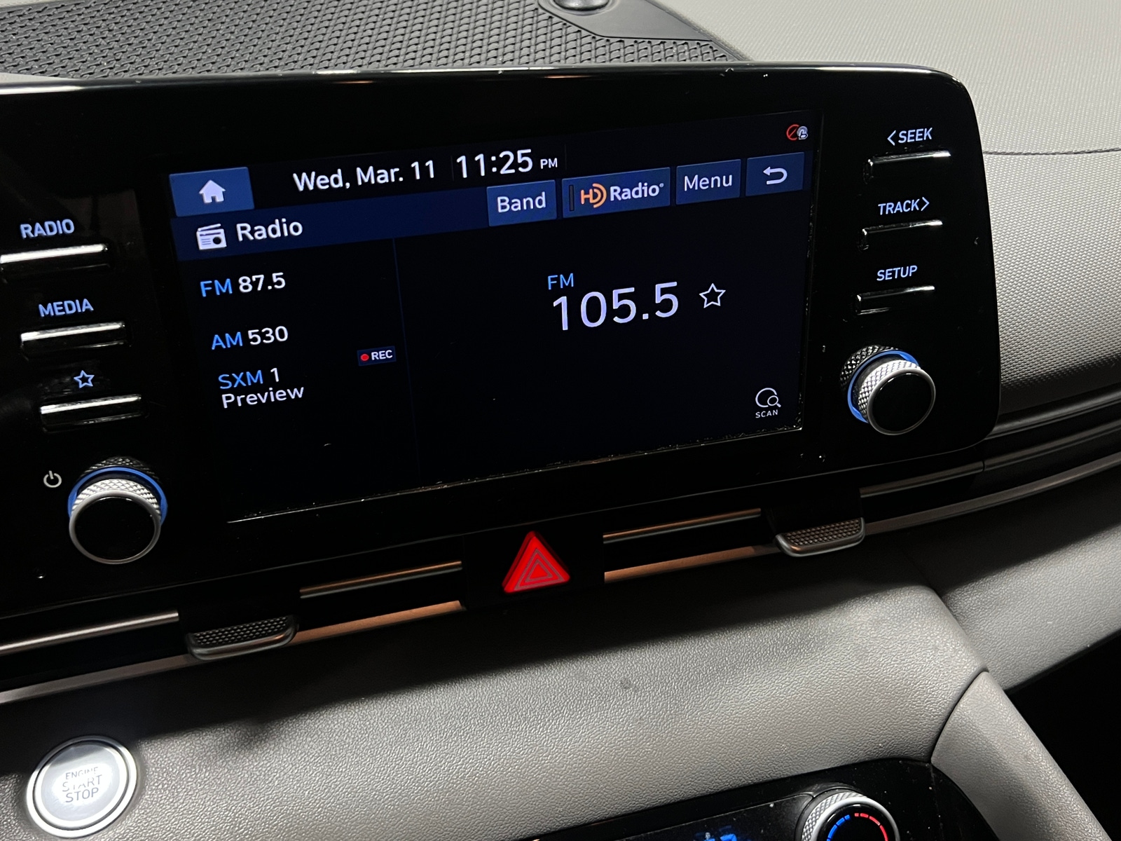 Thumbnail: 2021 Hyundai Elantra - 4