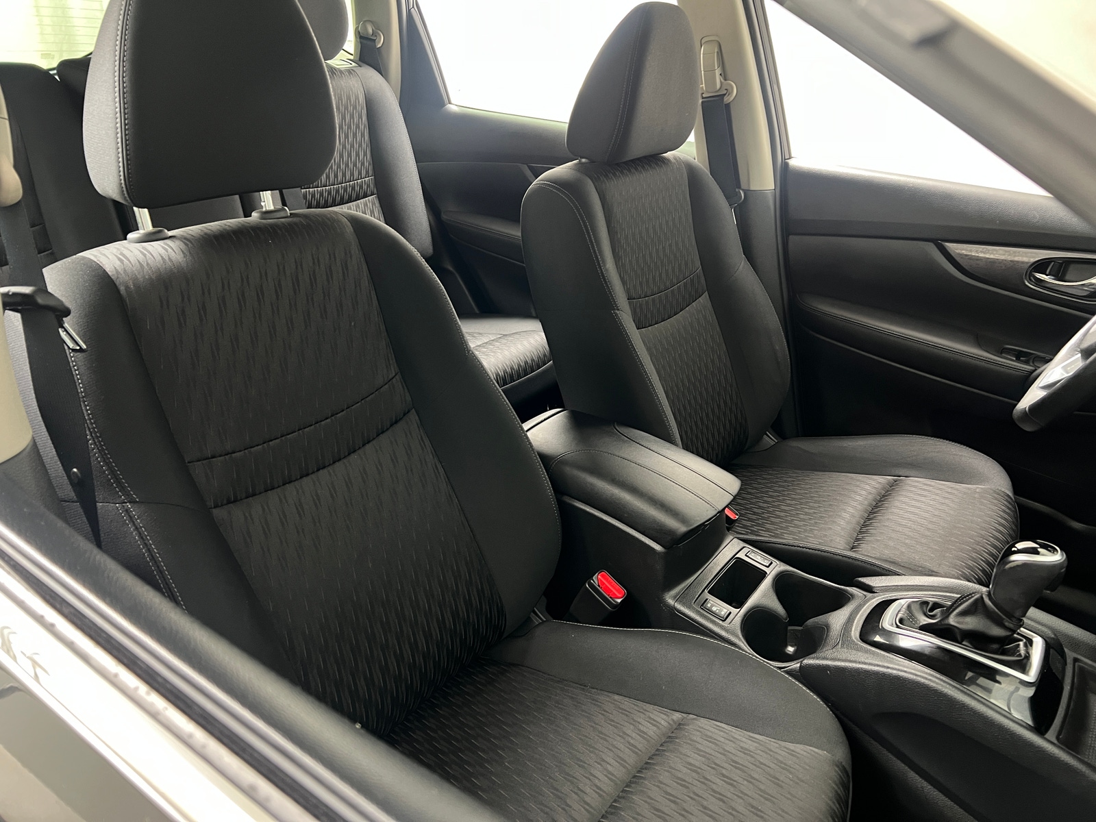 Thumbnail: 2018 Nissan Rogue - 2