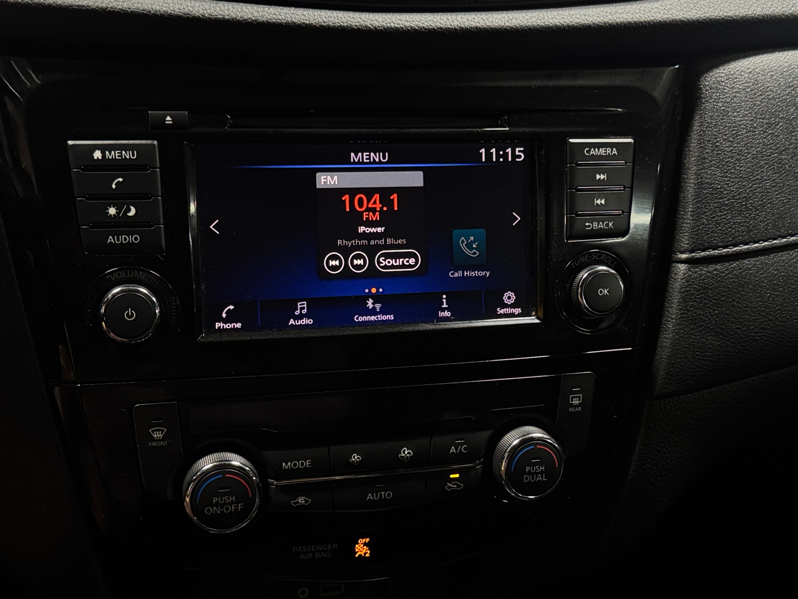 Thumbnail: 2018 Nissan Rogue - 4