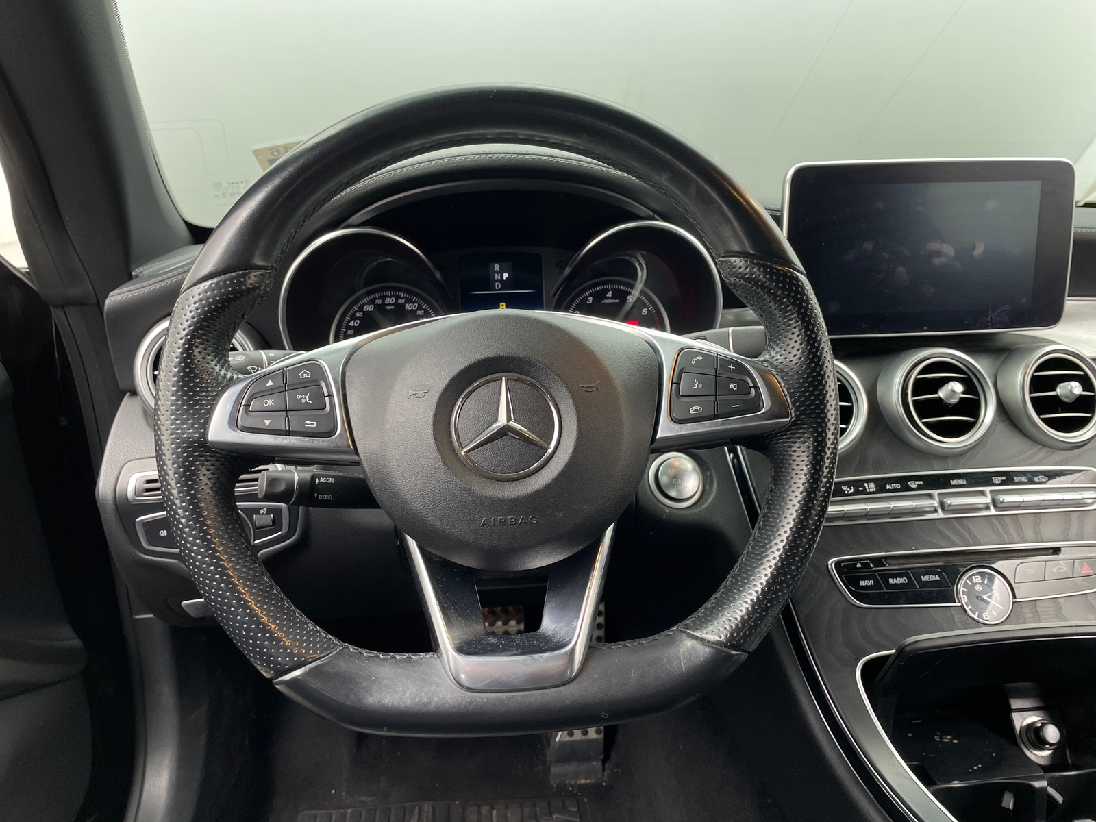 Thumbnail: 2017 Mercedes-Benz C-Class - 4