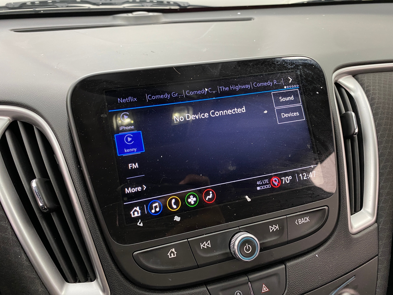 Thumbnail: 2022 Chevrolet Malibu - 4