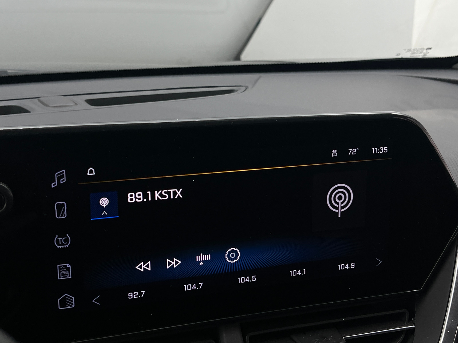 Thumbnail: 2025 Chevrolet Trax - 4