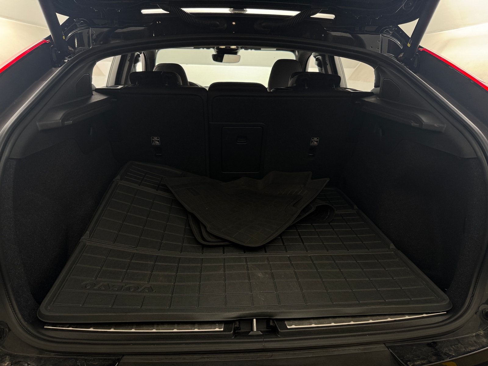 Thumbnail: 2024 Volvo C40 - 7