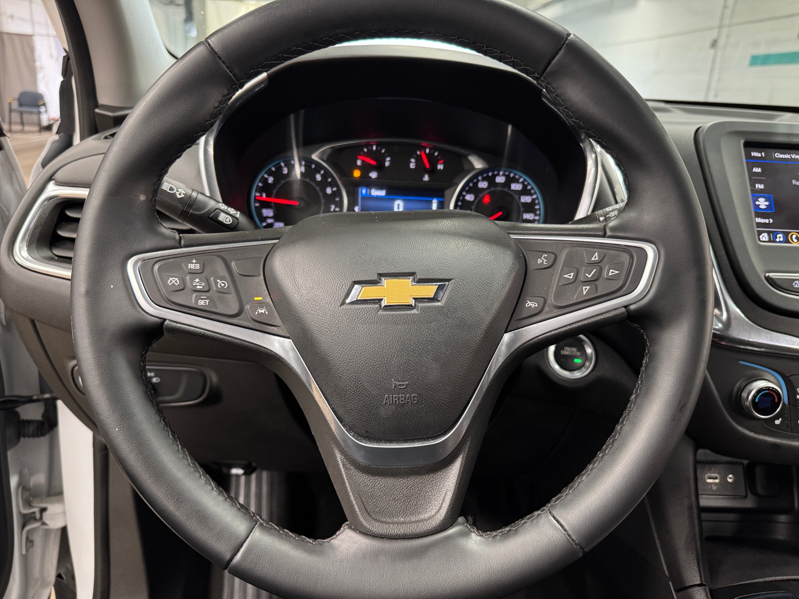 Thumbnail: 2023 Chevrolet Equinox - 5