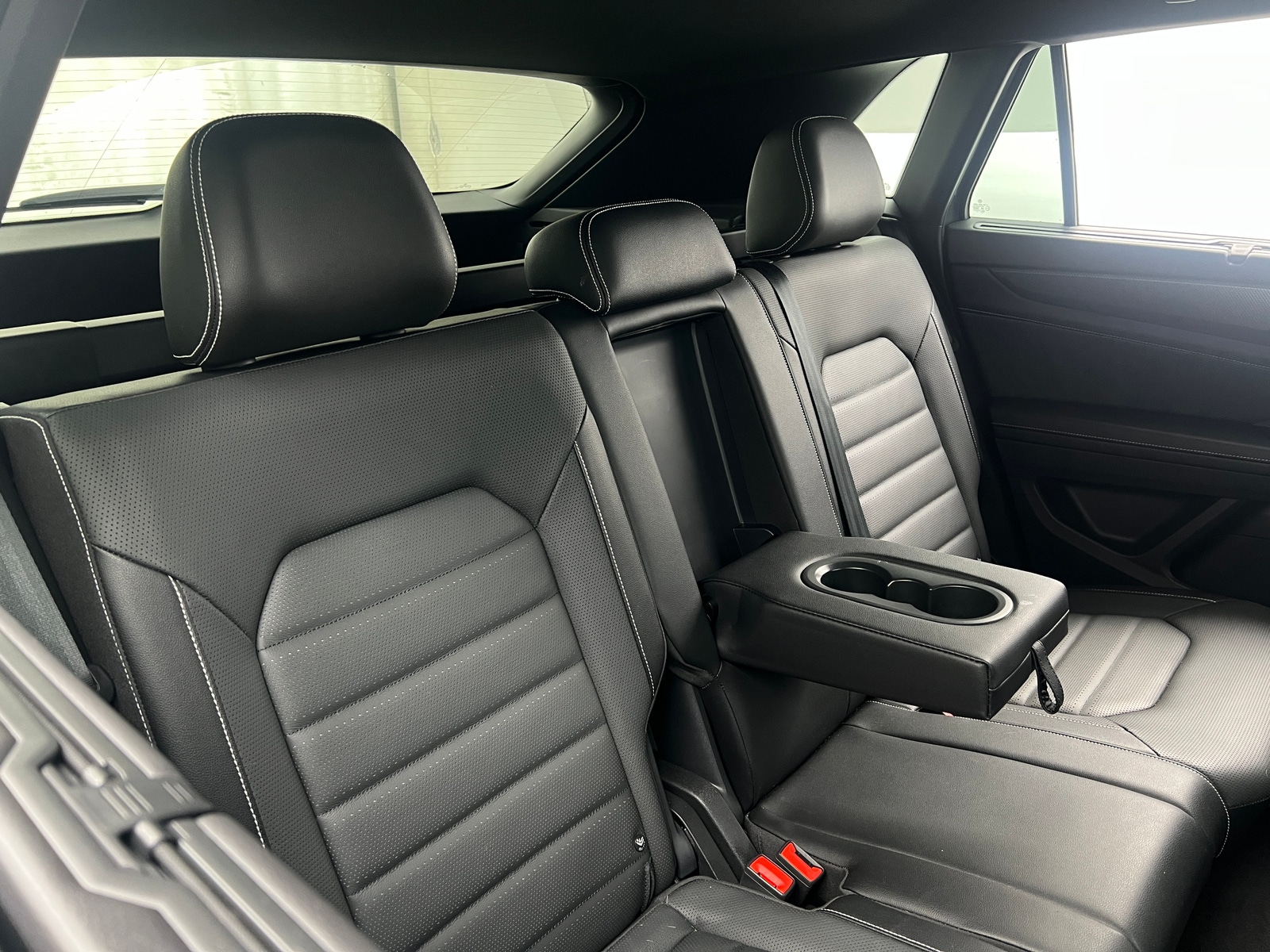 Thumbnail: 2024 Volkswagen Atlas - 5