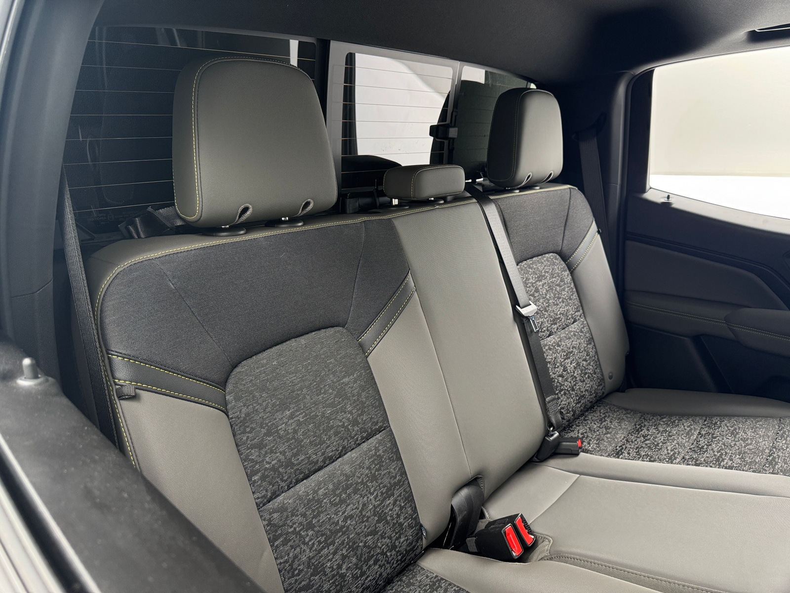 Thumbnail: 2024 Chevrolet Colorado - 6