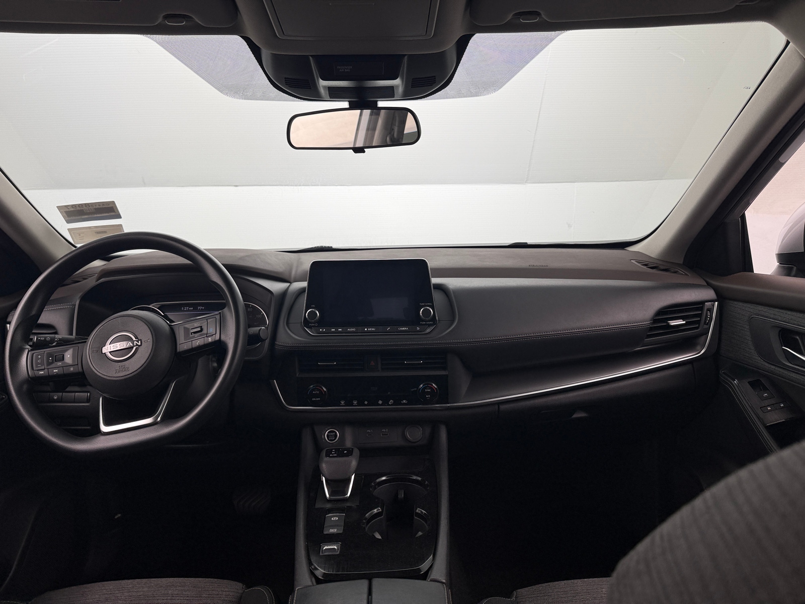 Thumbnail: 2023 Nissan Rogue - 3