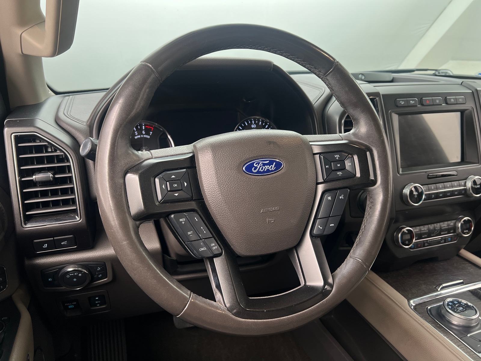 Thumbnail: 2020 Ford Expedition MAX - 4