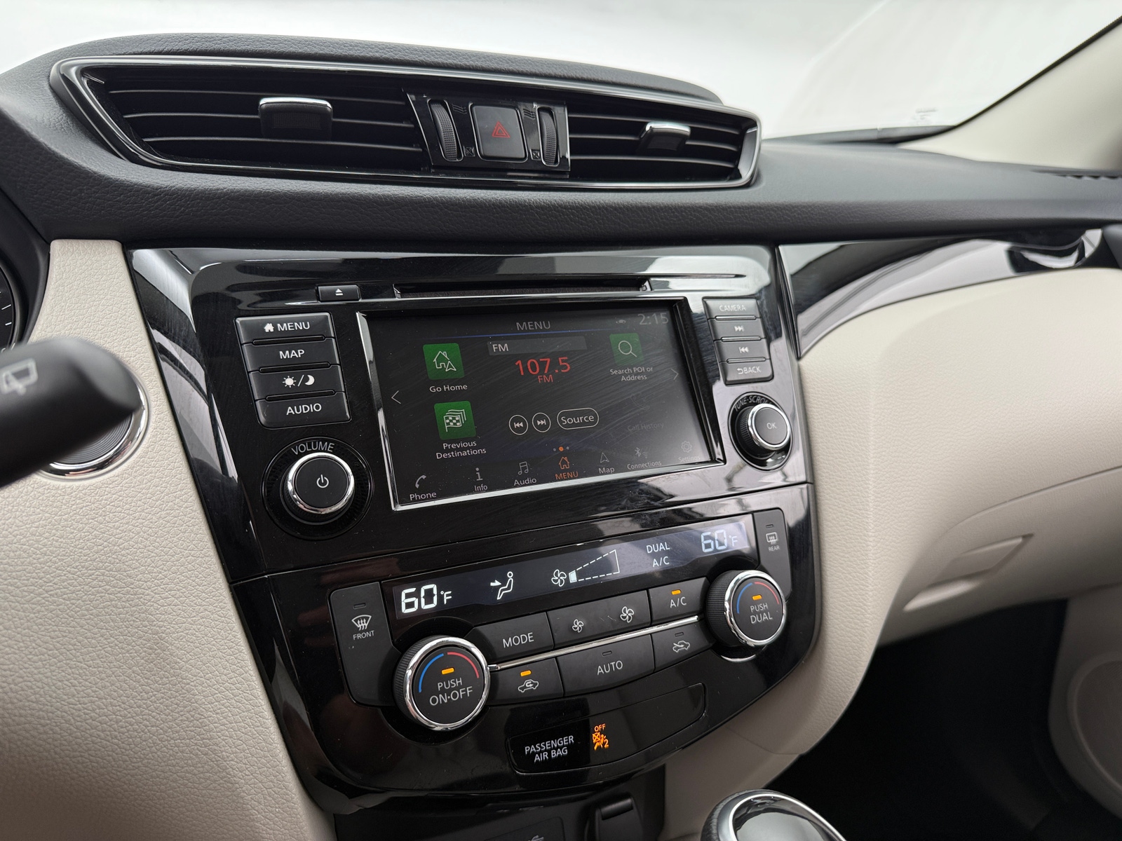 Thumbnail: 2022 Nissan Rogue Sport - 3