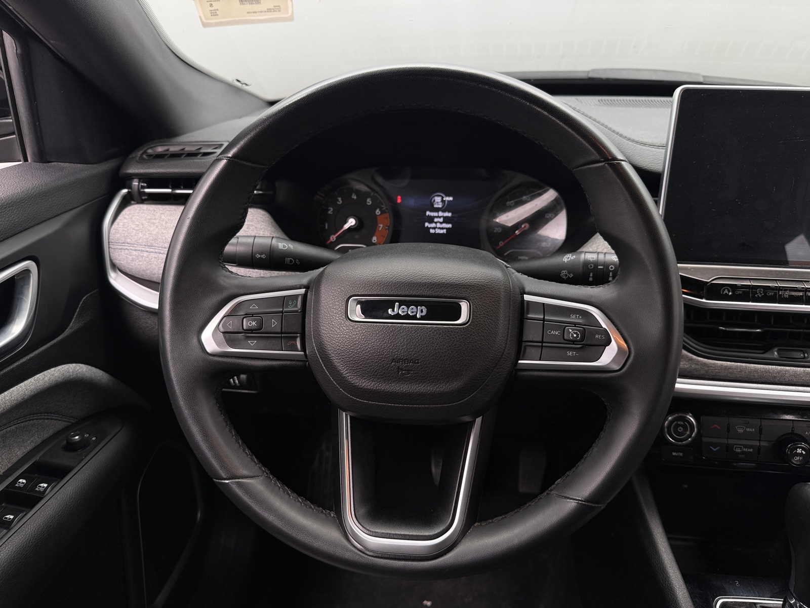 Thumbnail: 2024 Jeep Compass - 5