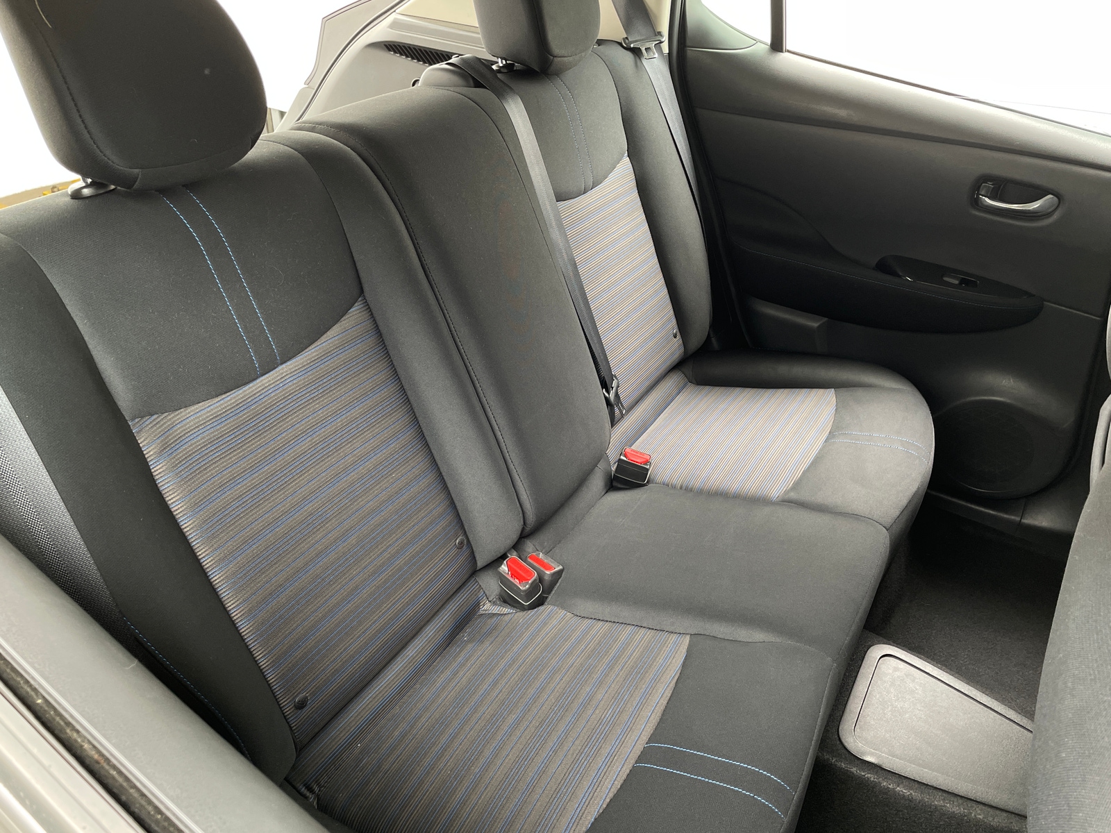 Thumbnail: 2019 Nissan Leaf - 6