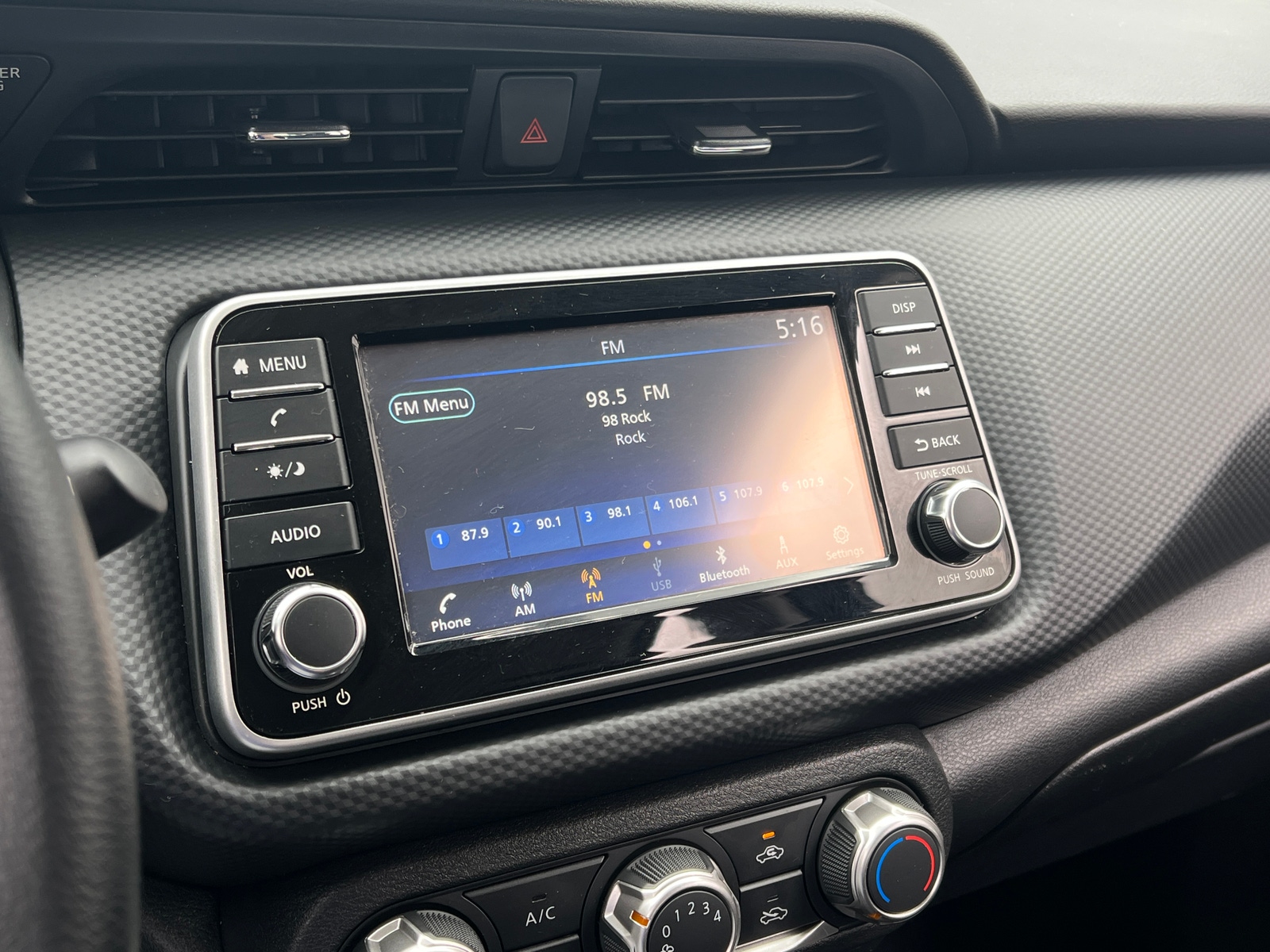 Thumbnail: 2024 Nissan Kicks - 4