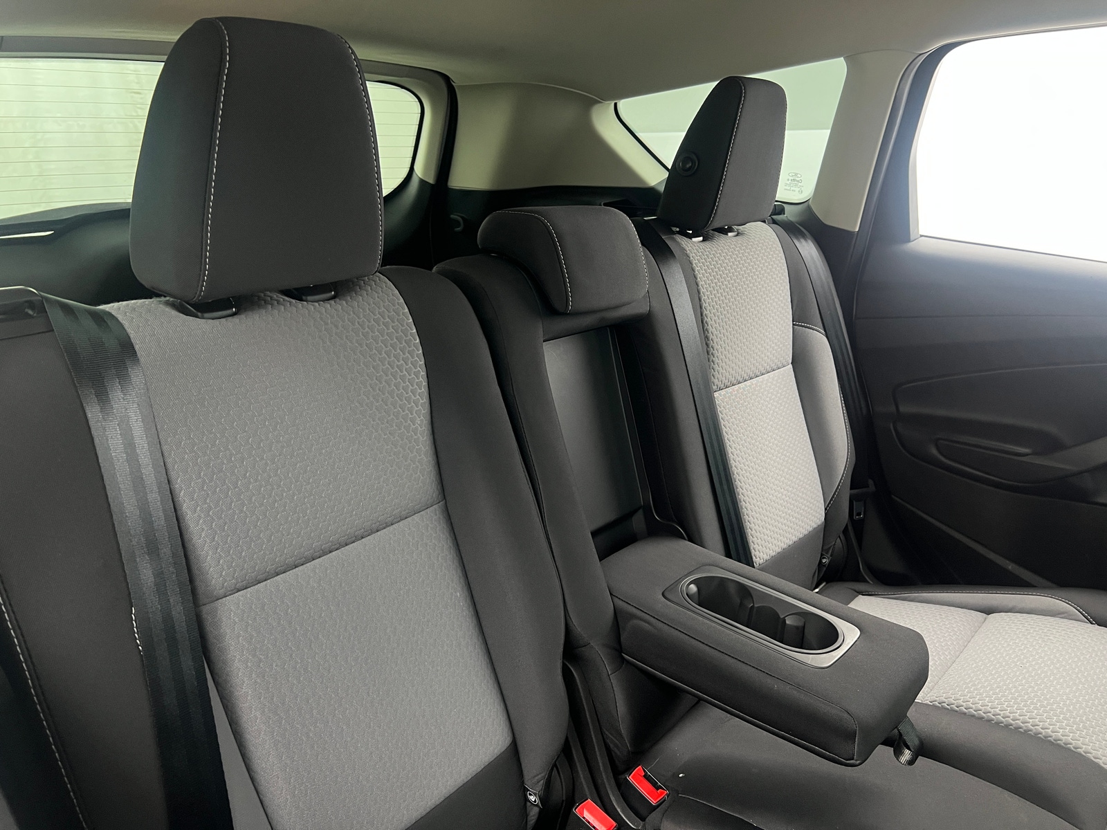 Thumbnail: 2019 Ford Escape - 6