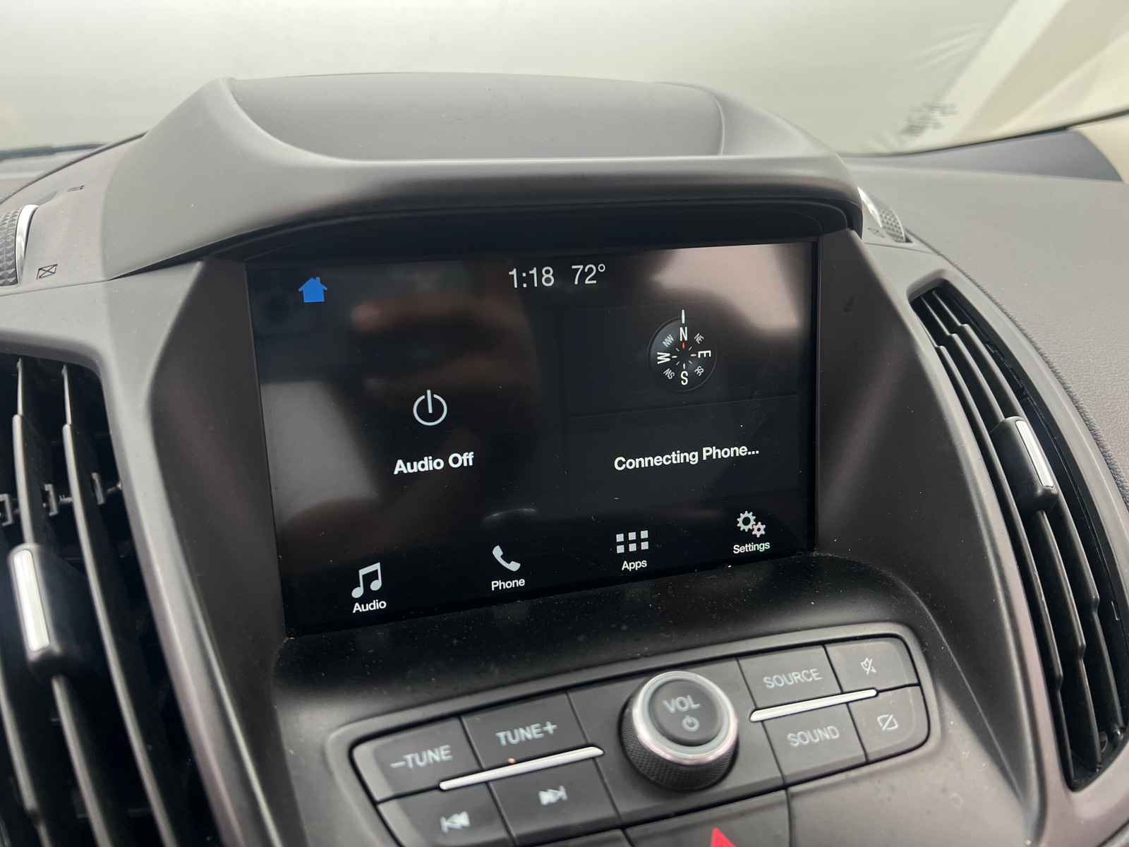 Thumbnail: 2019 Ford Escape - 4