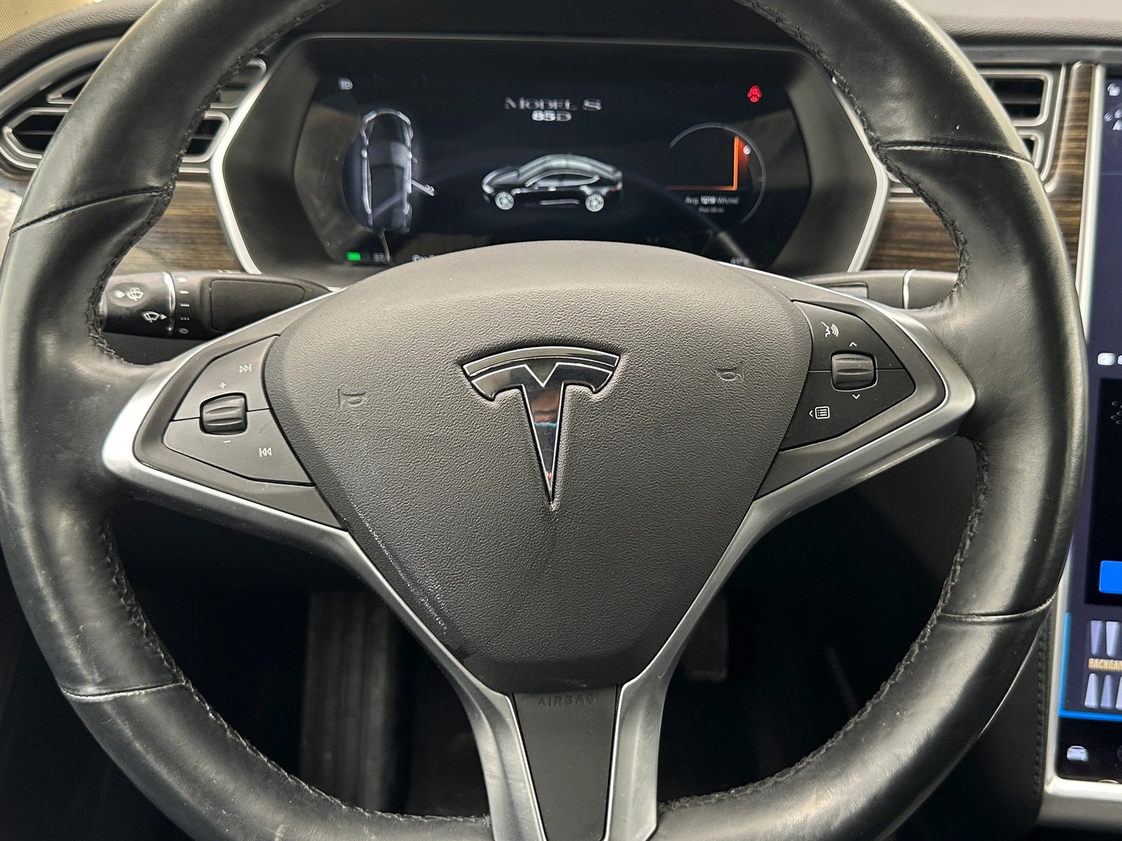 Thumbnail: 2015 Tesla Model S - 4