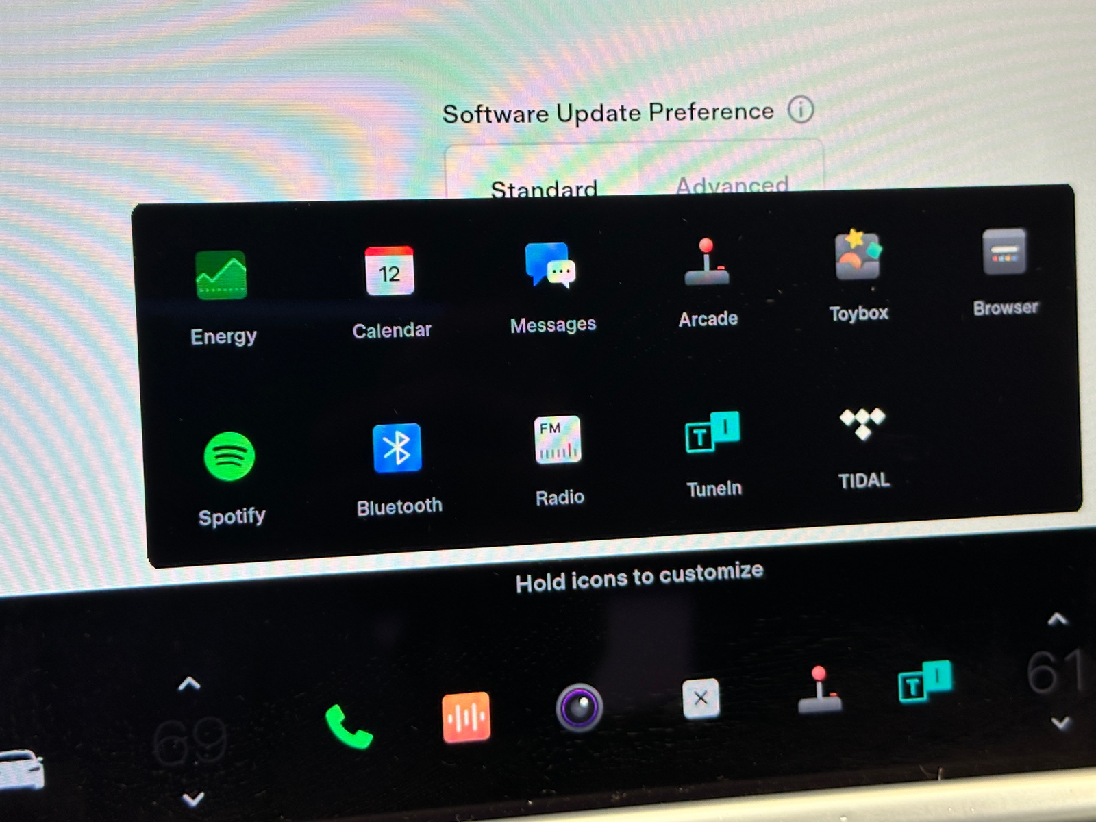 Thumbnail: 2015 Tesla Model S - 3