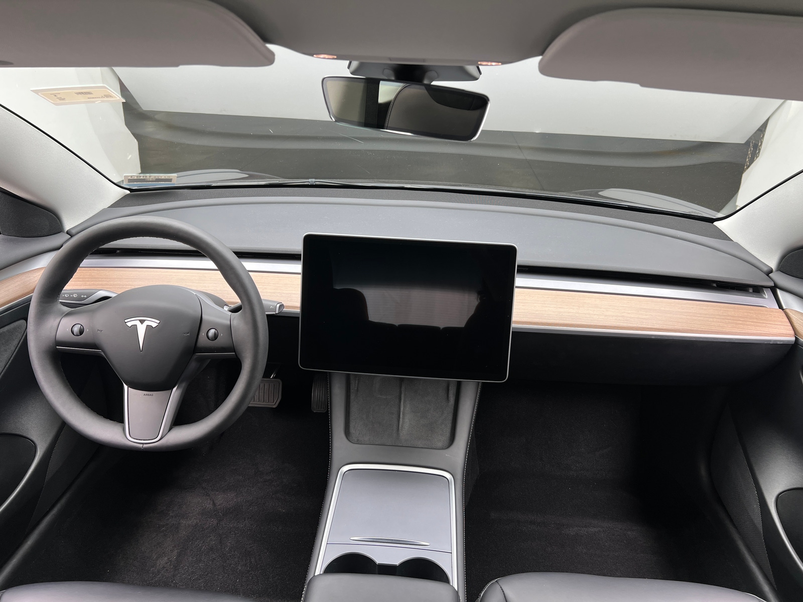 Thumbnail: 2023 Tesla Model 3 - 2