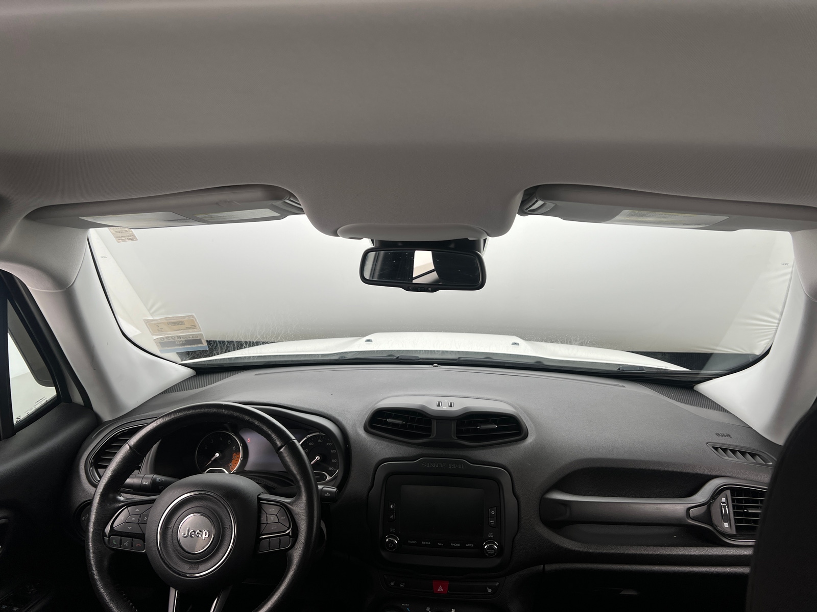 Thumbnail: 2017 Jeep Renegade - 3