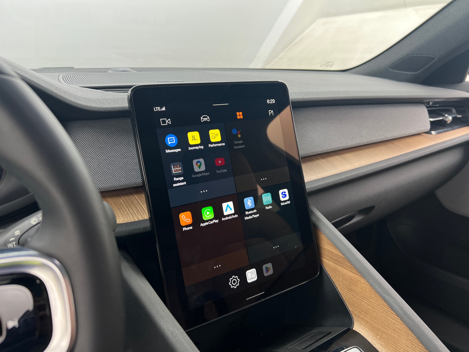 Thumbnail: 2021 Polestar 2 - 3