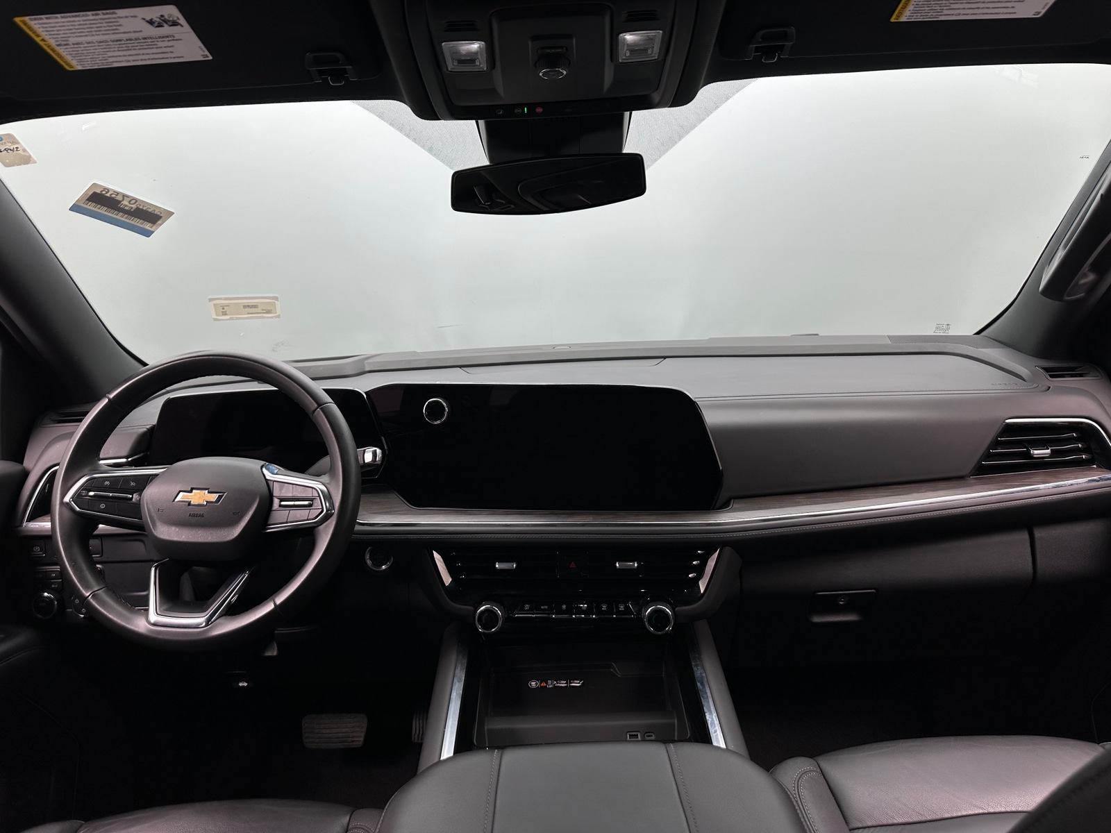 Thumbnail: 2025 Chevrolet Tahoe - 2