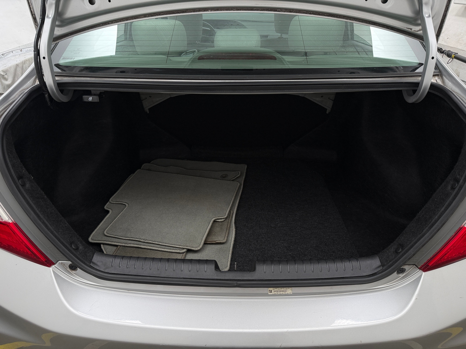 Thumbnail: 2012 Honda Civic - 6