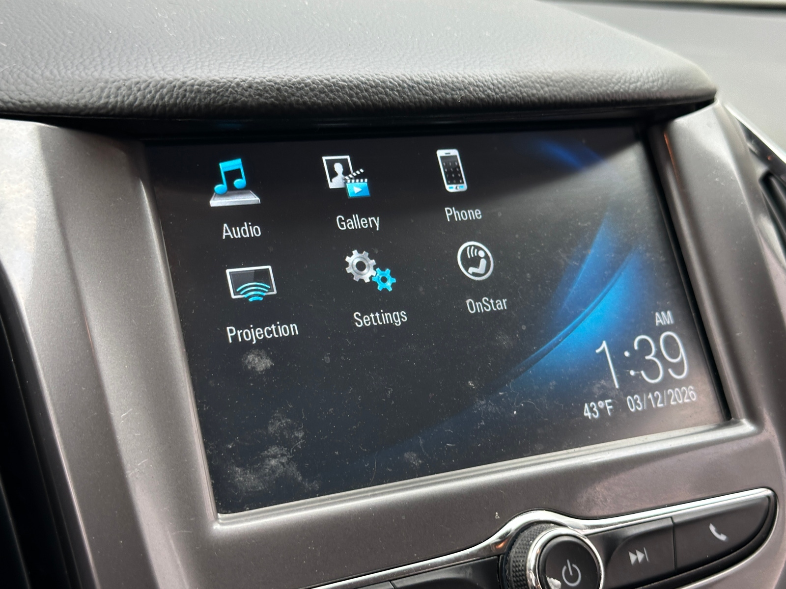 Thumbnail: 2018 Chevrolet Cruze - 4